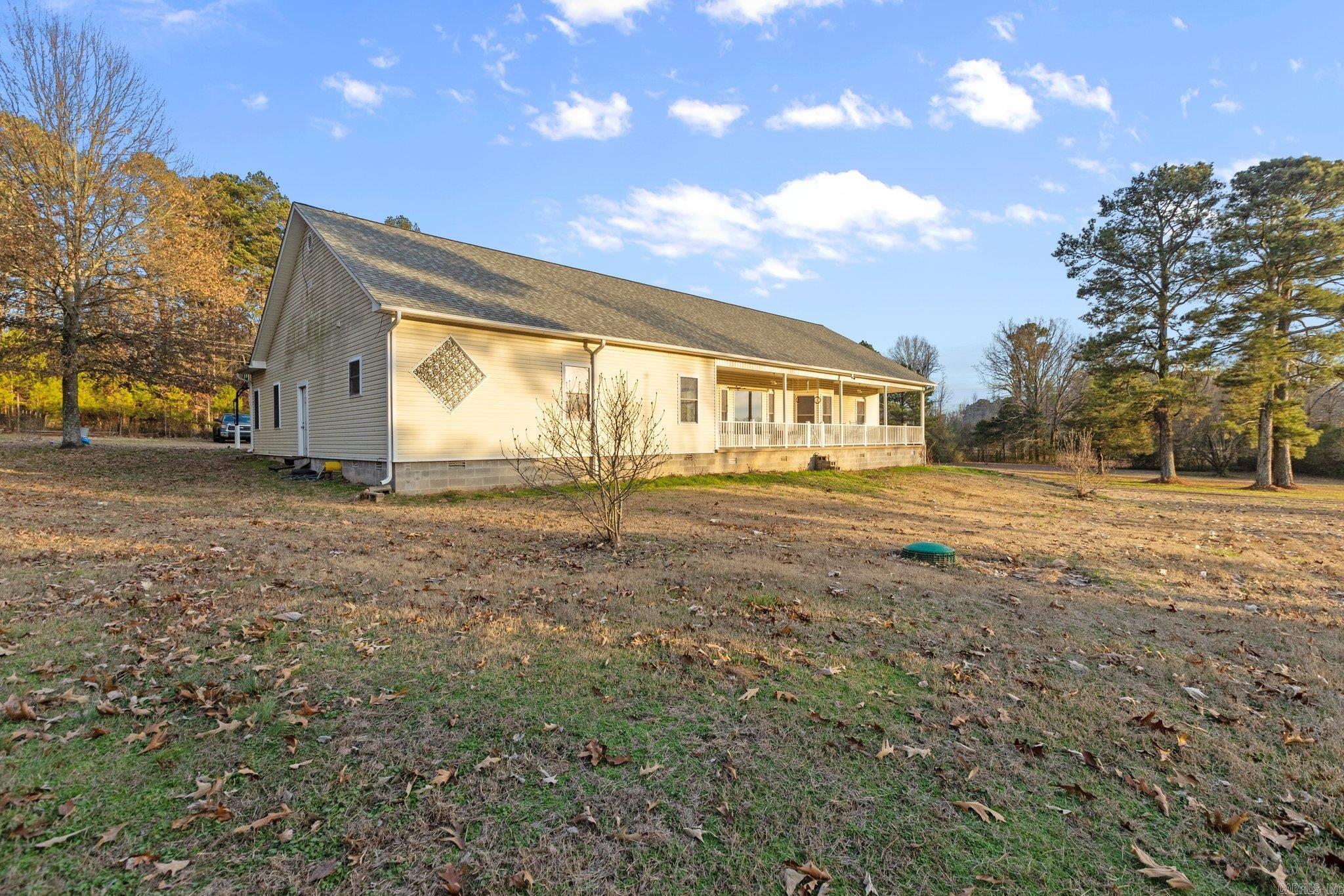 11200 Snow Cove