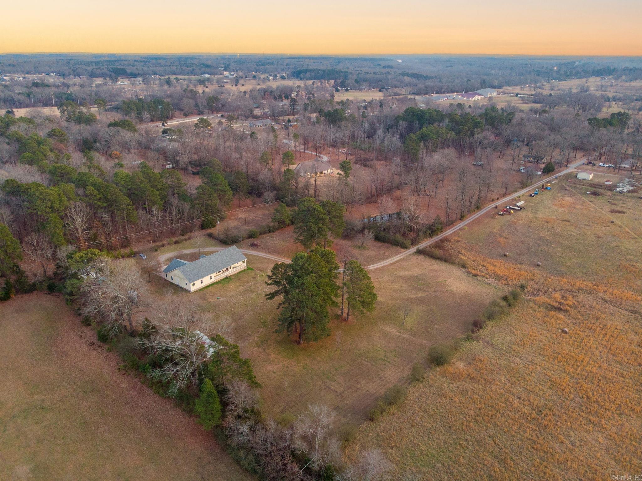 11200 Snow Cove