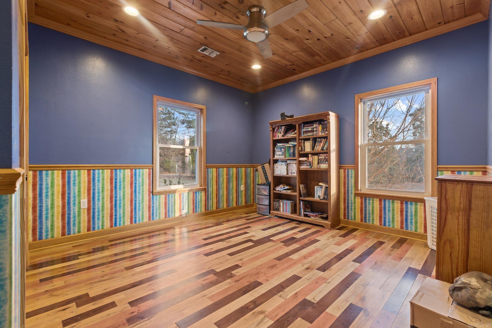 11200 Snow Cove