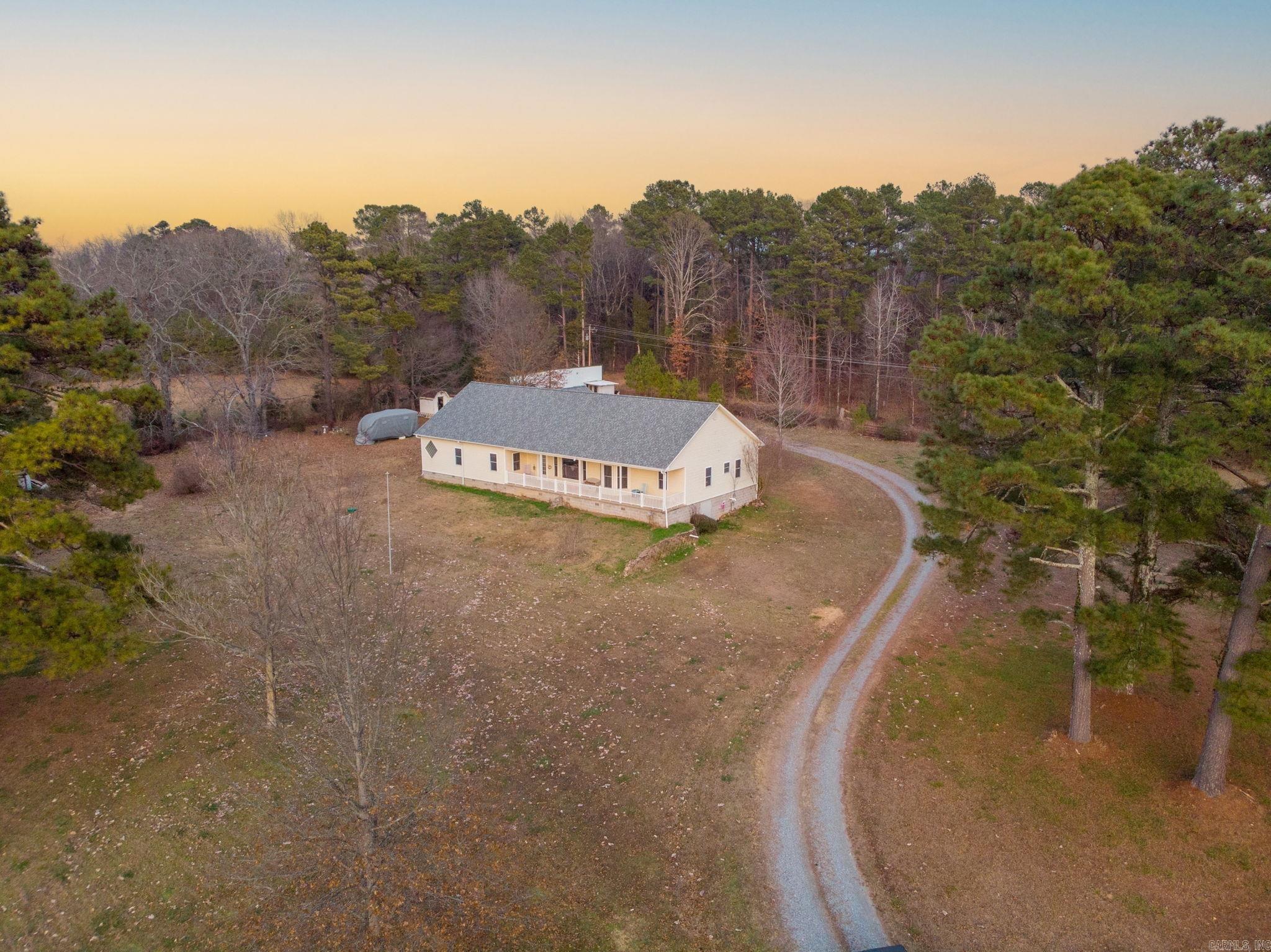 11200 Snow Cove