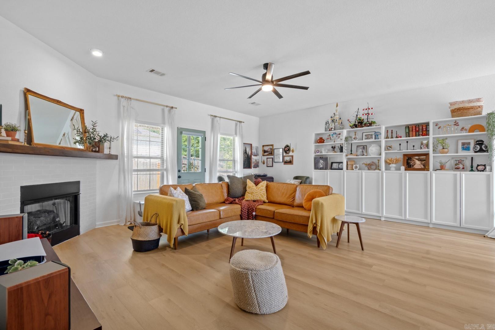131 Westoak Place