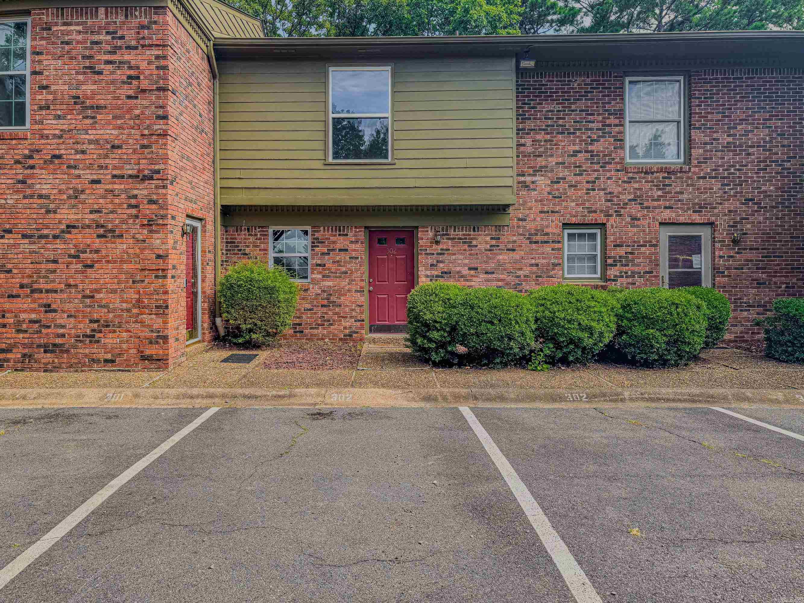 504 Green Mountain Drive