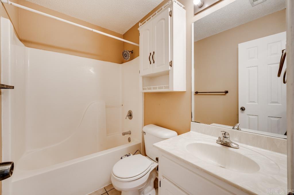 26 Cottonwood Drive