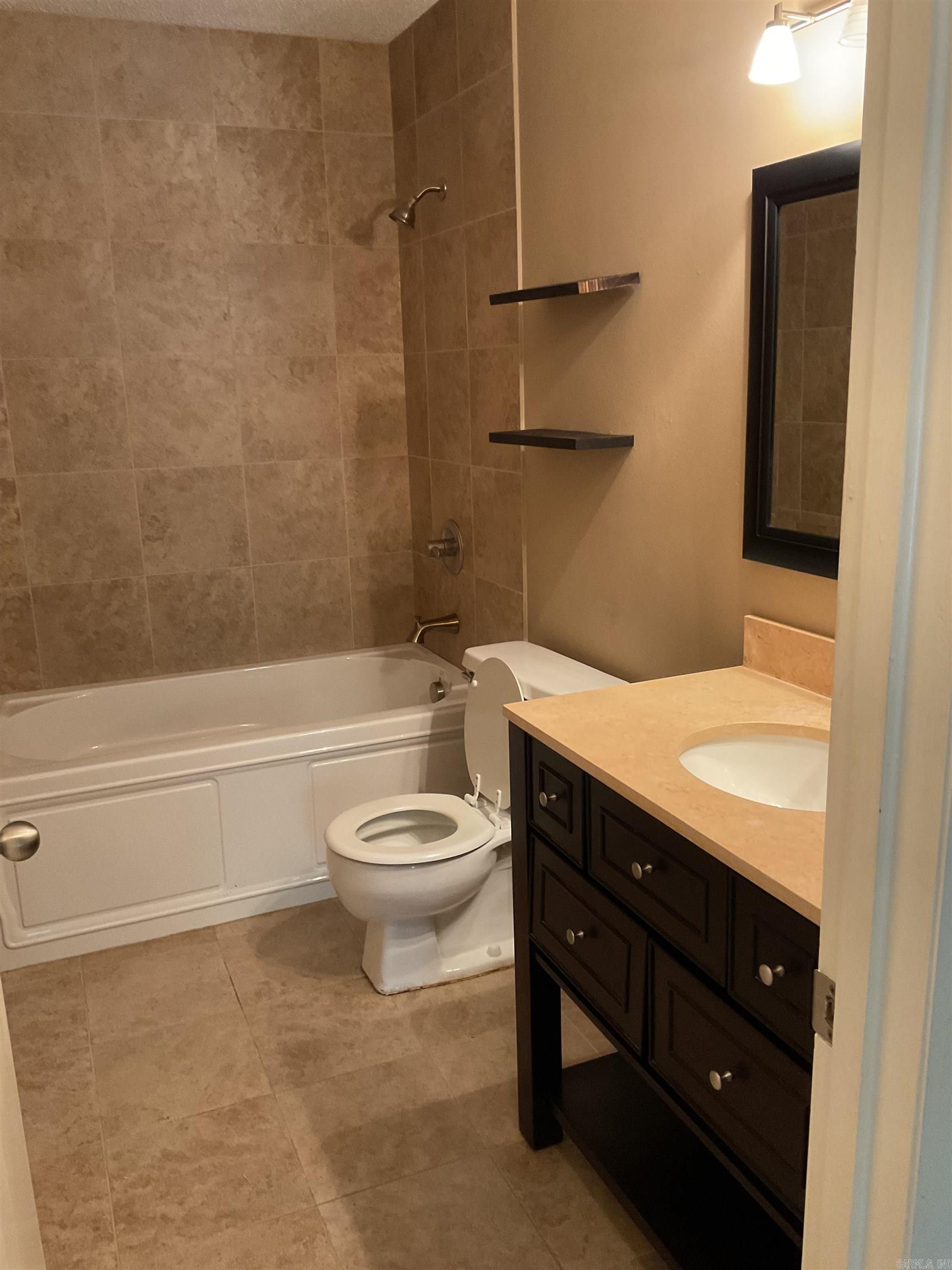 101 Pine Forest Dr, Unit 34-I