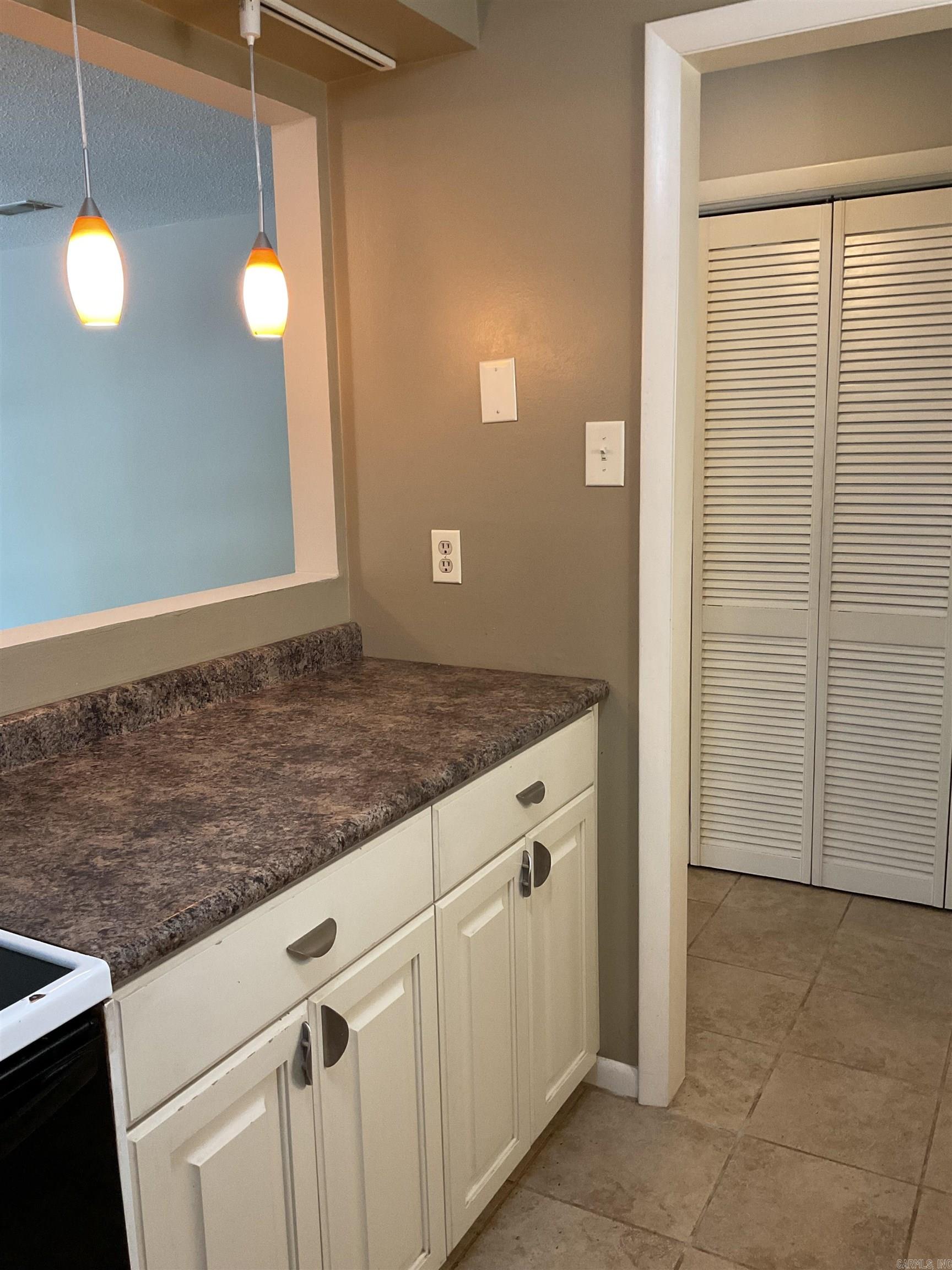 101 Pine Forest Dr, Unit 34-I