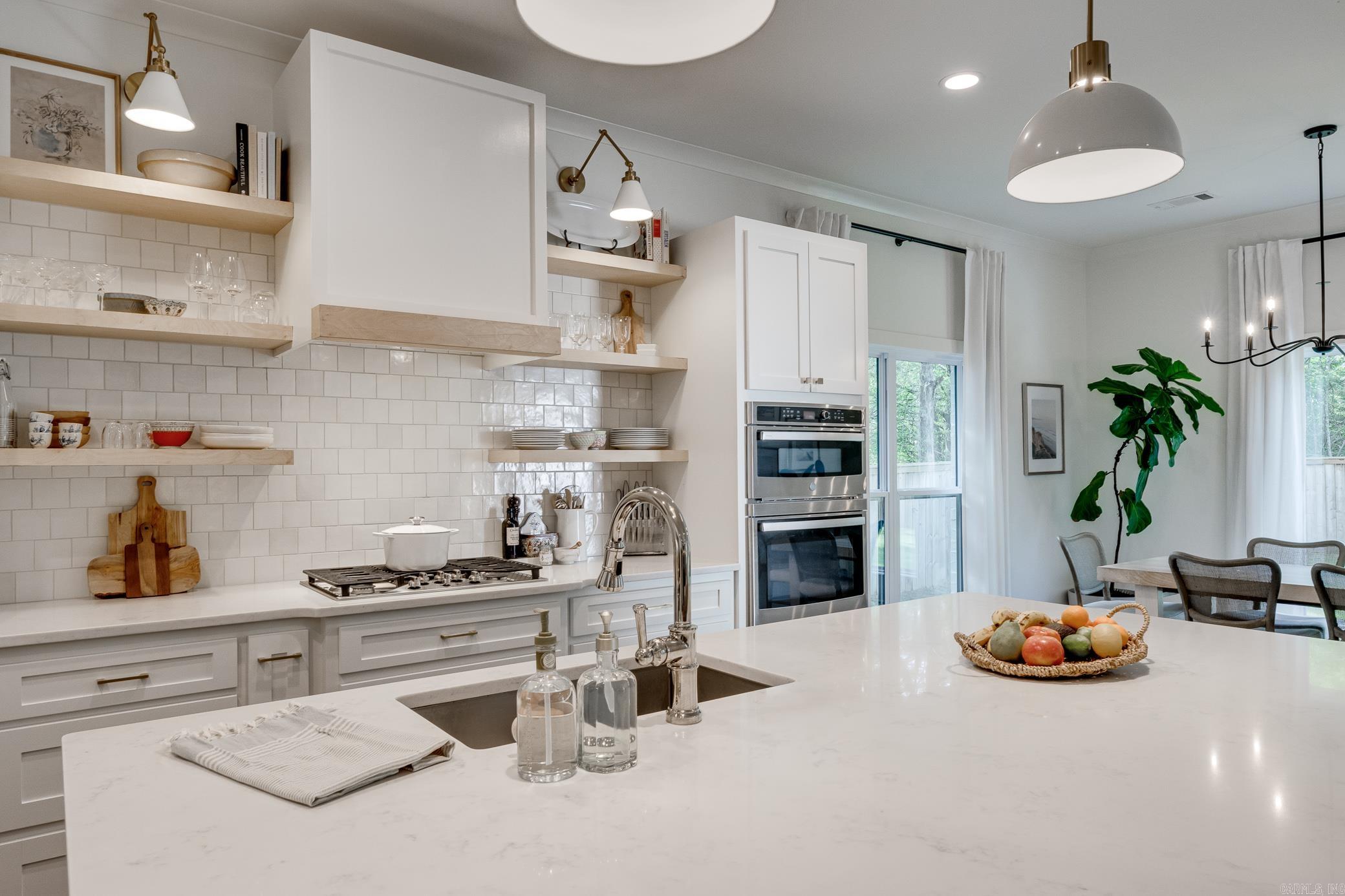 2960 Salem Oaks Drive