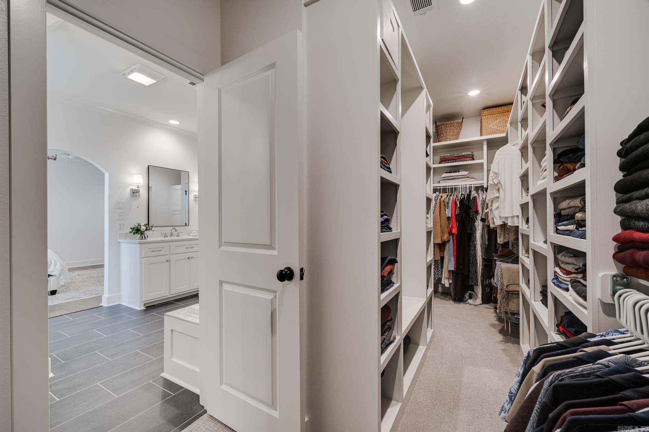 2960 Salem Oaks Drive