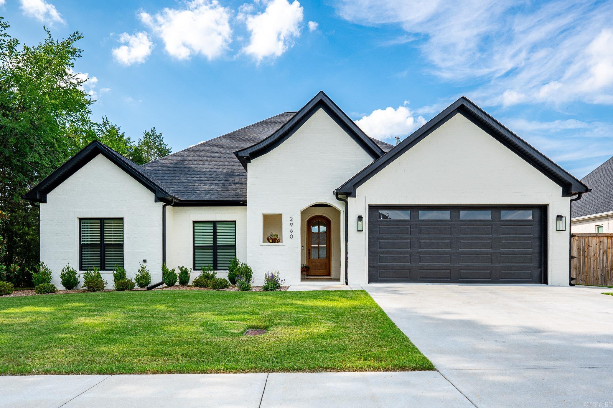 2960 Salem Oaks Drive