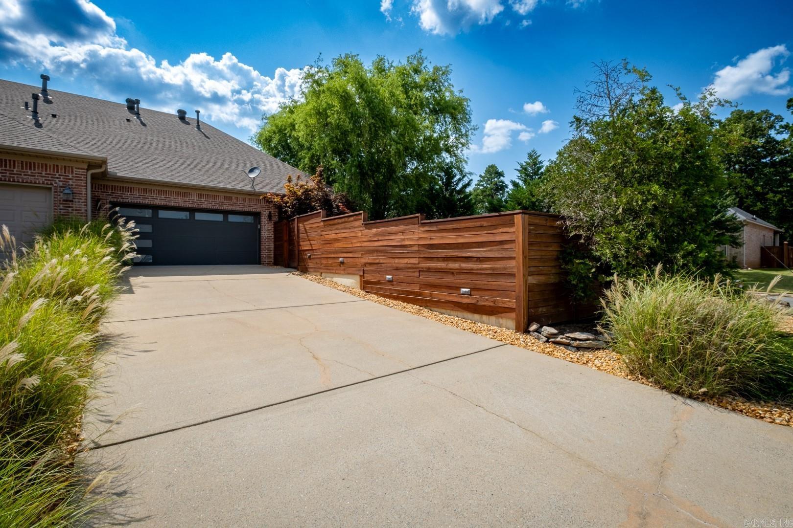 301 Garden Valley Loop