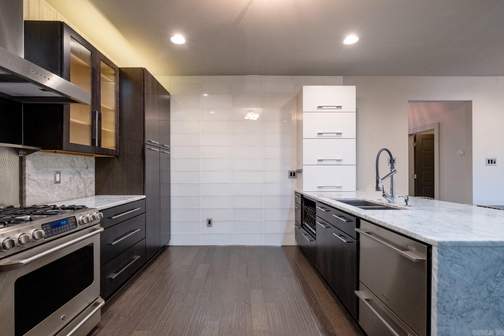 301 Garden Valley Loop