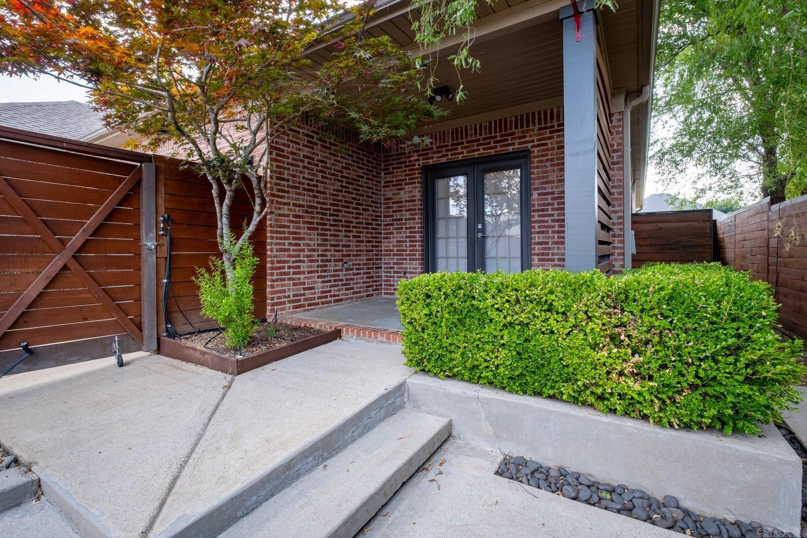 301 Garden Valley Loop