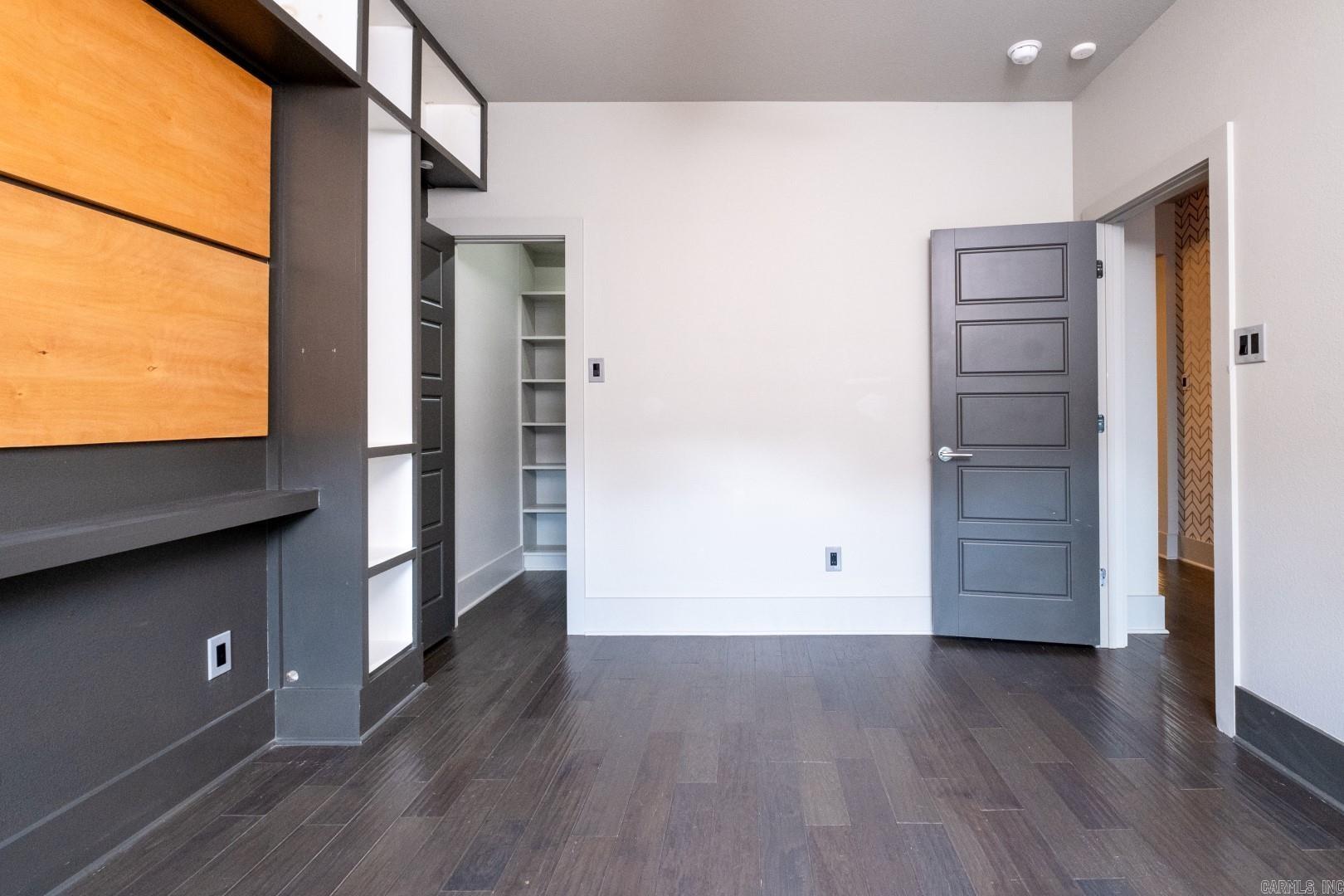 301 Garden Valley Loop