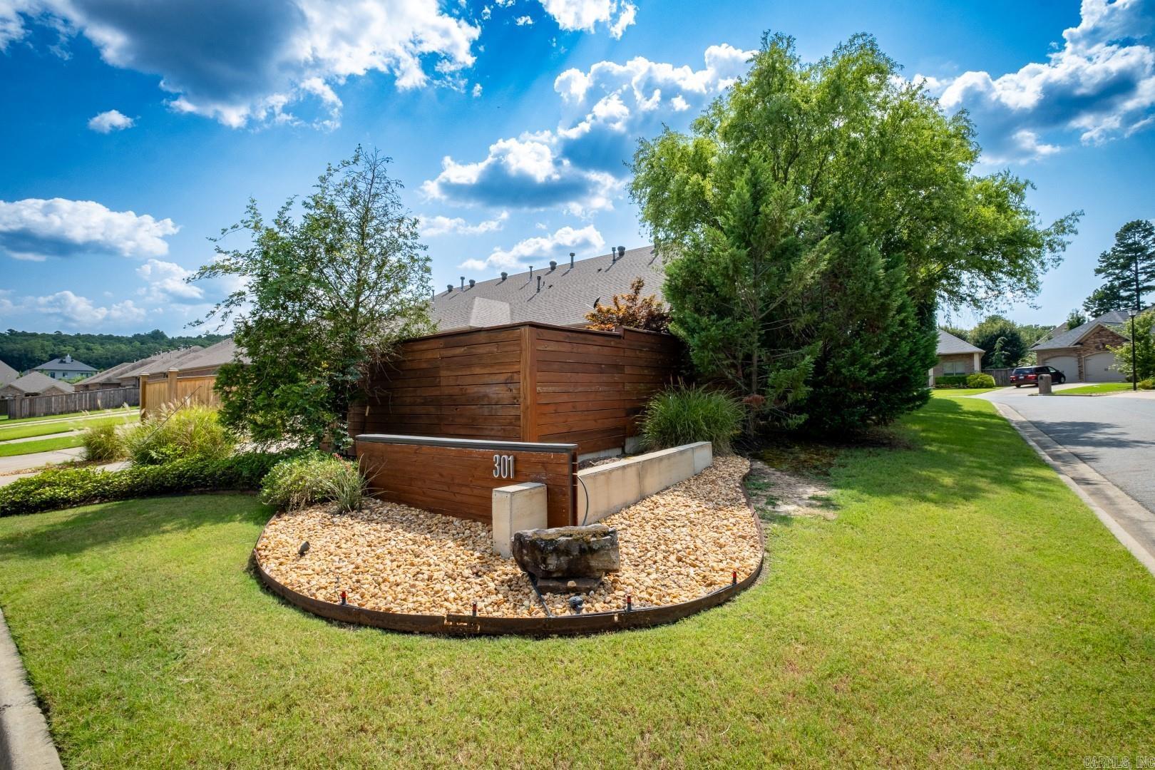 301 Garden Valley Loop