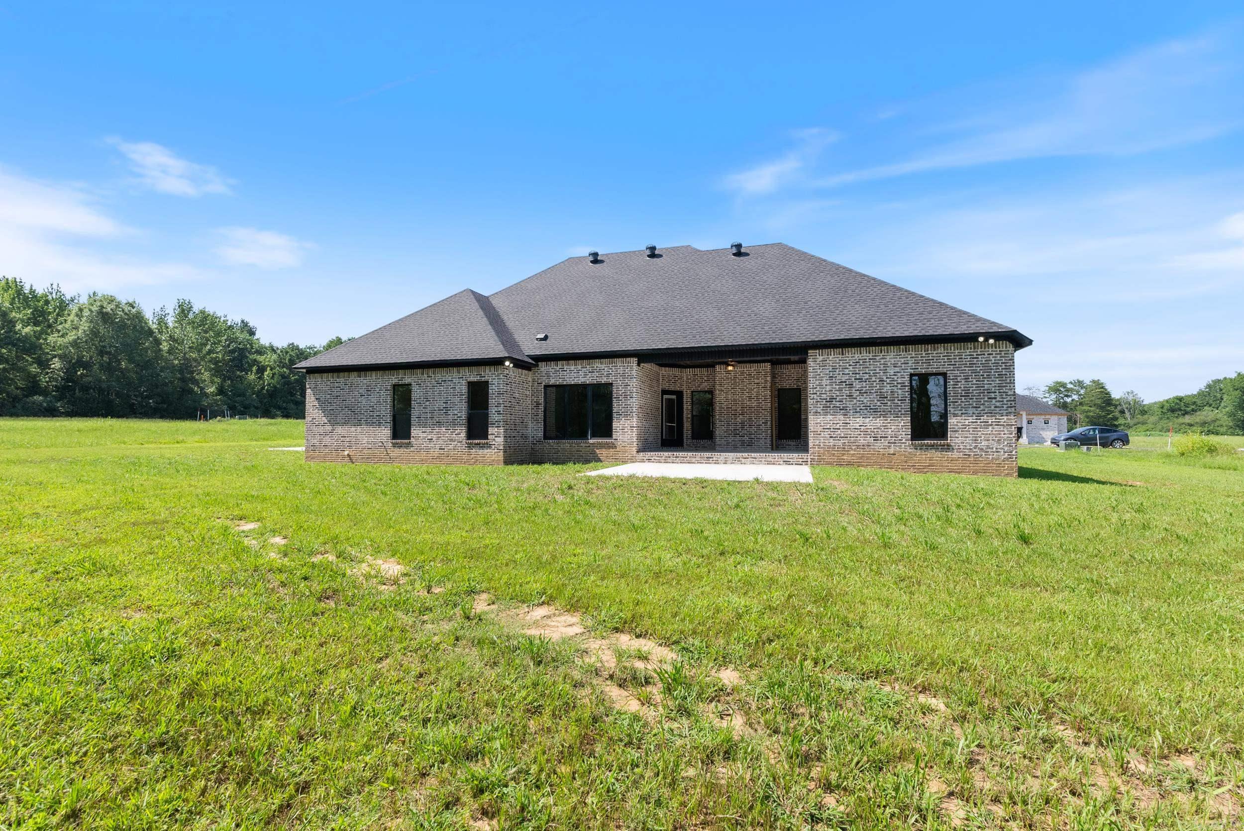 11 Ridgewood Drive