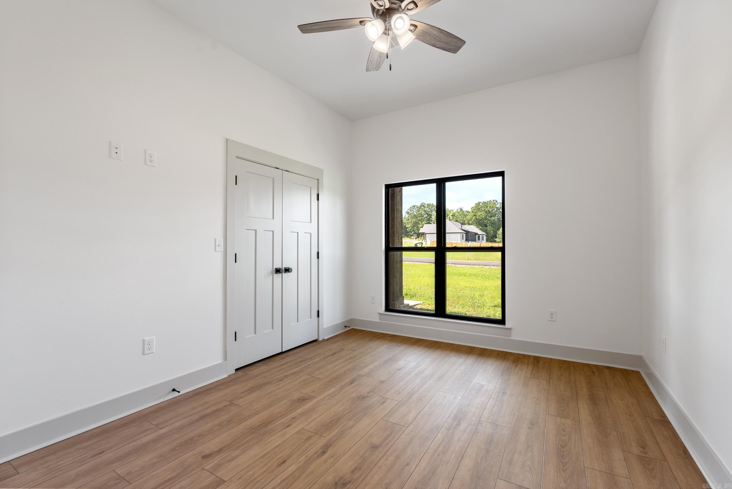 11 Ridgewood Drive