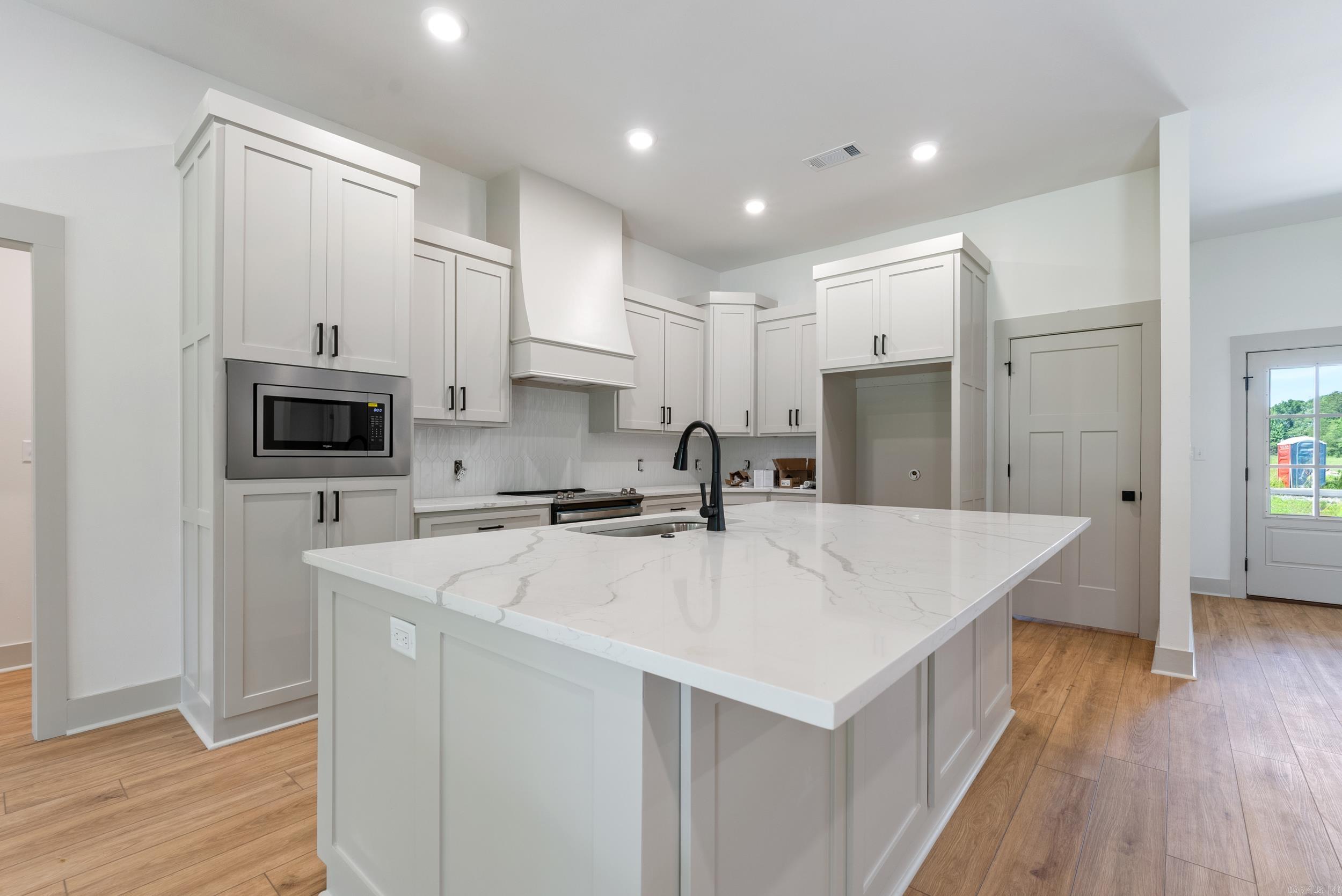 11 Ridgewood Drive
