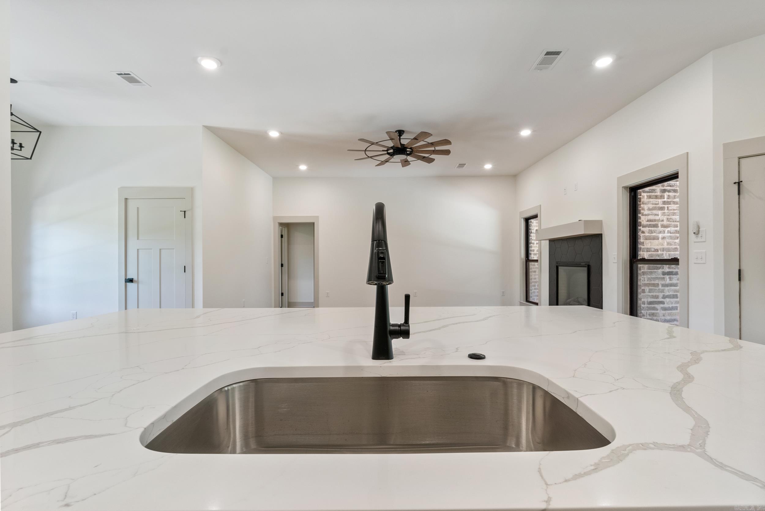 11 Ridgewood Drive