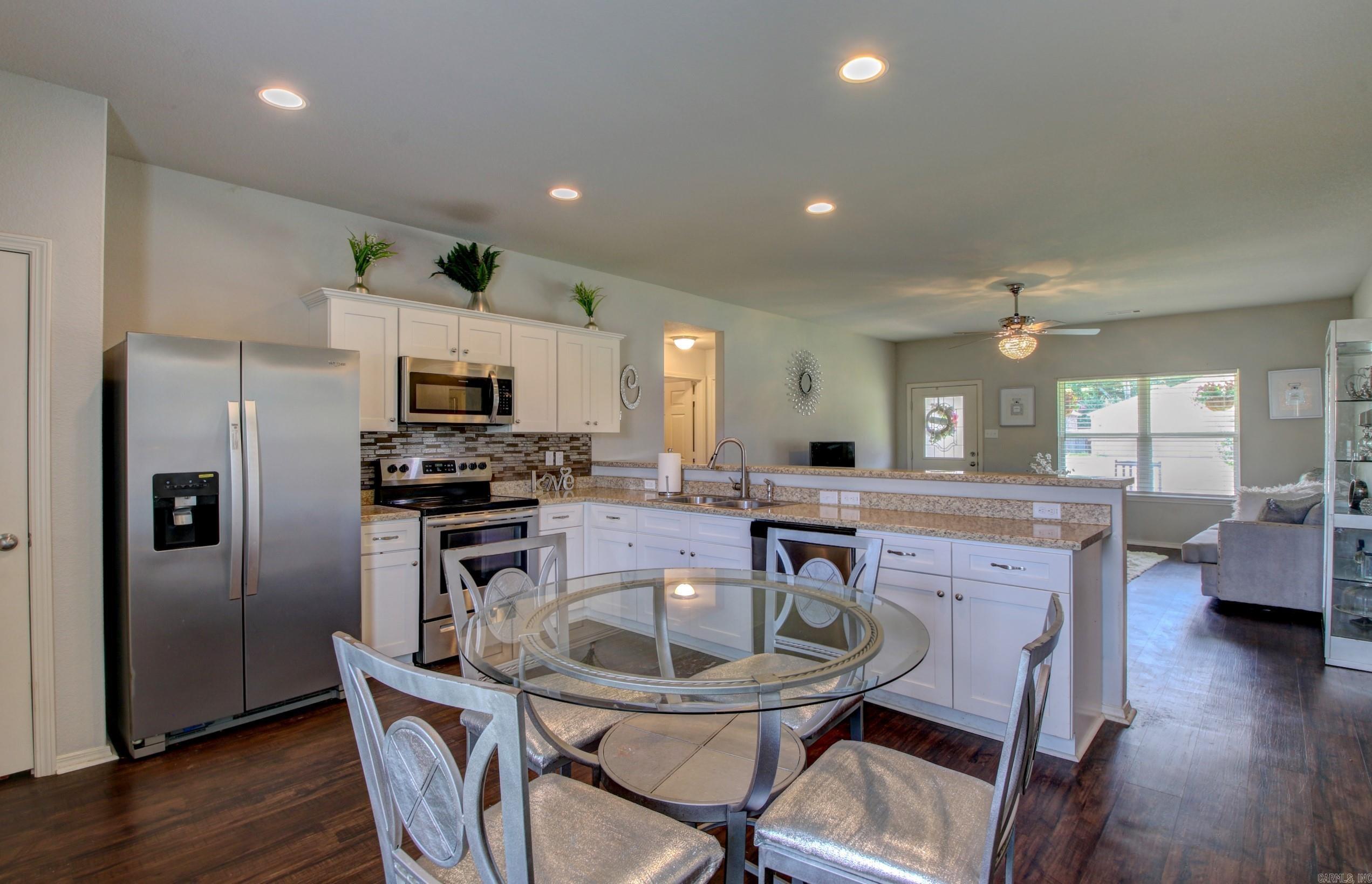6040 Saddle Hill Drive