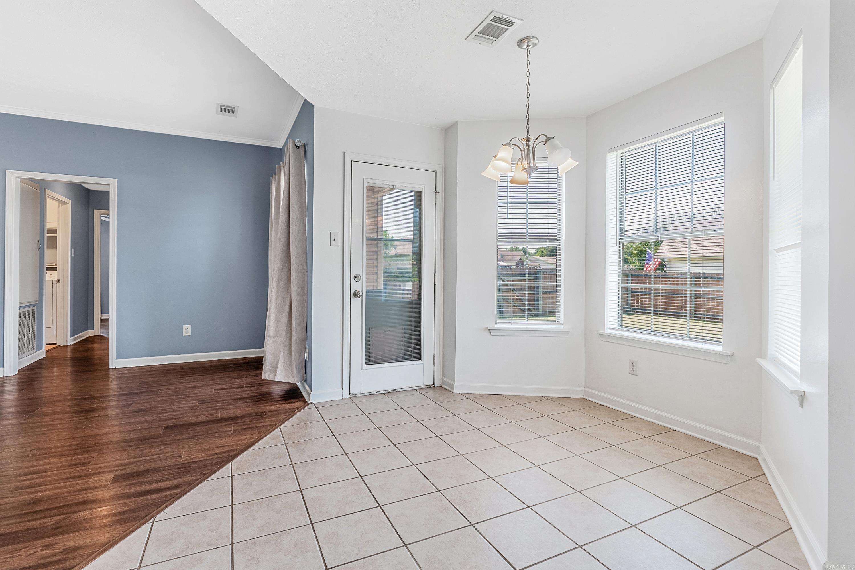 102 Rosebud Circle