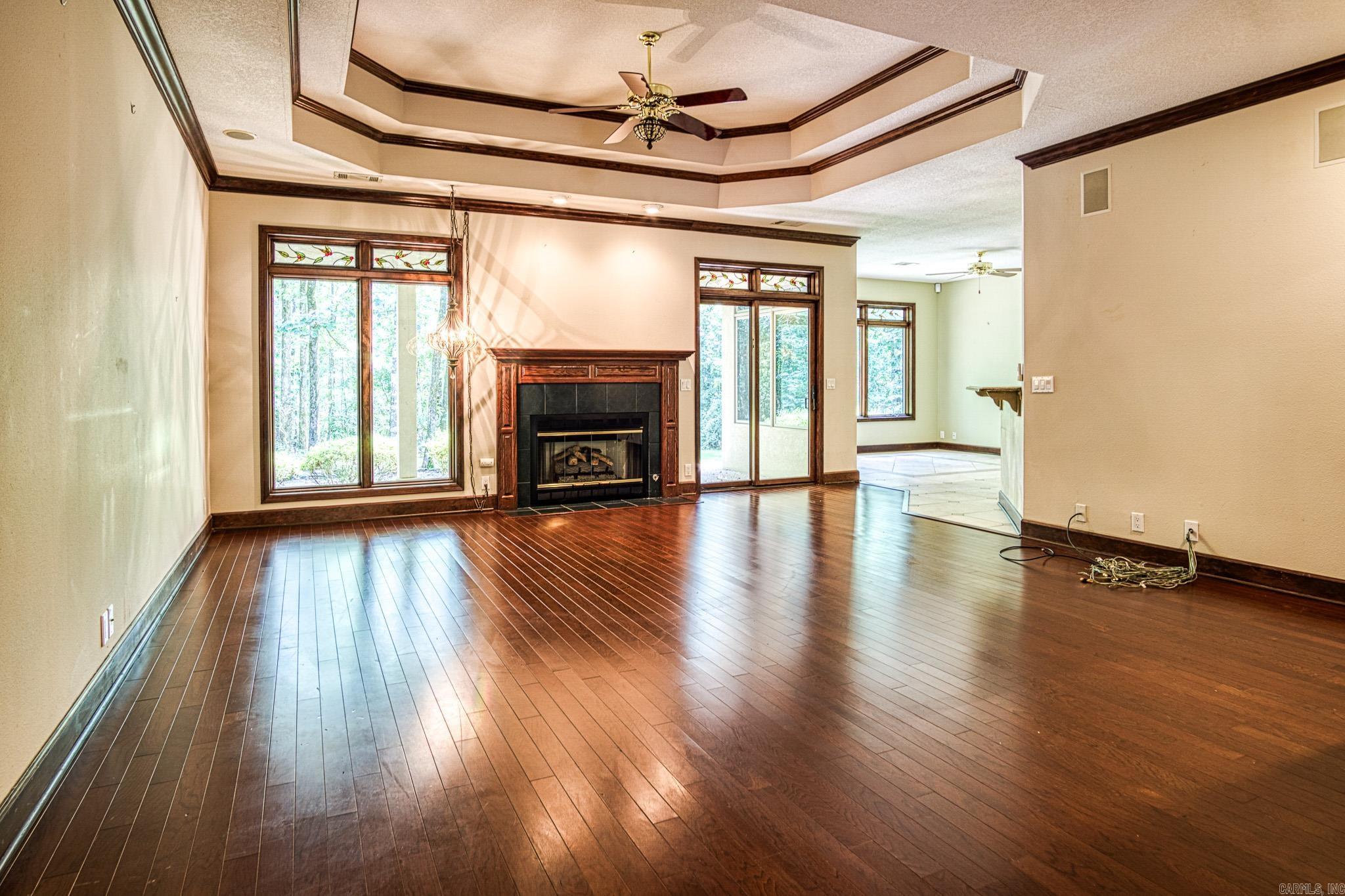 14 Granada Way