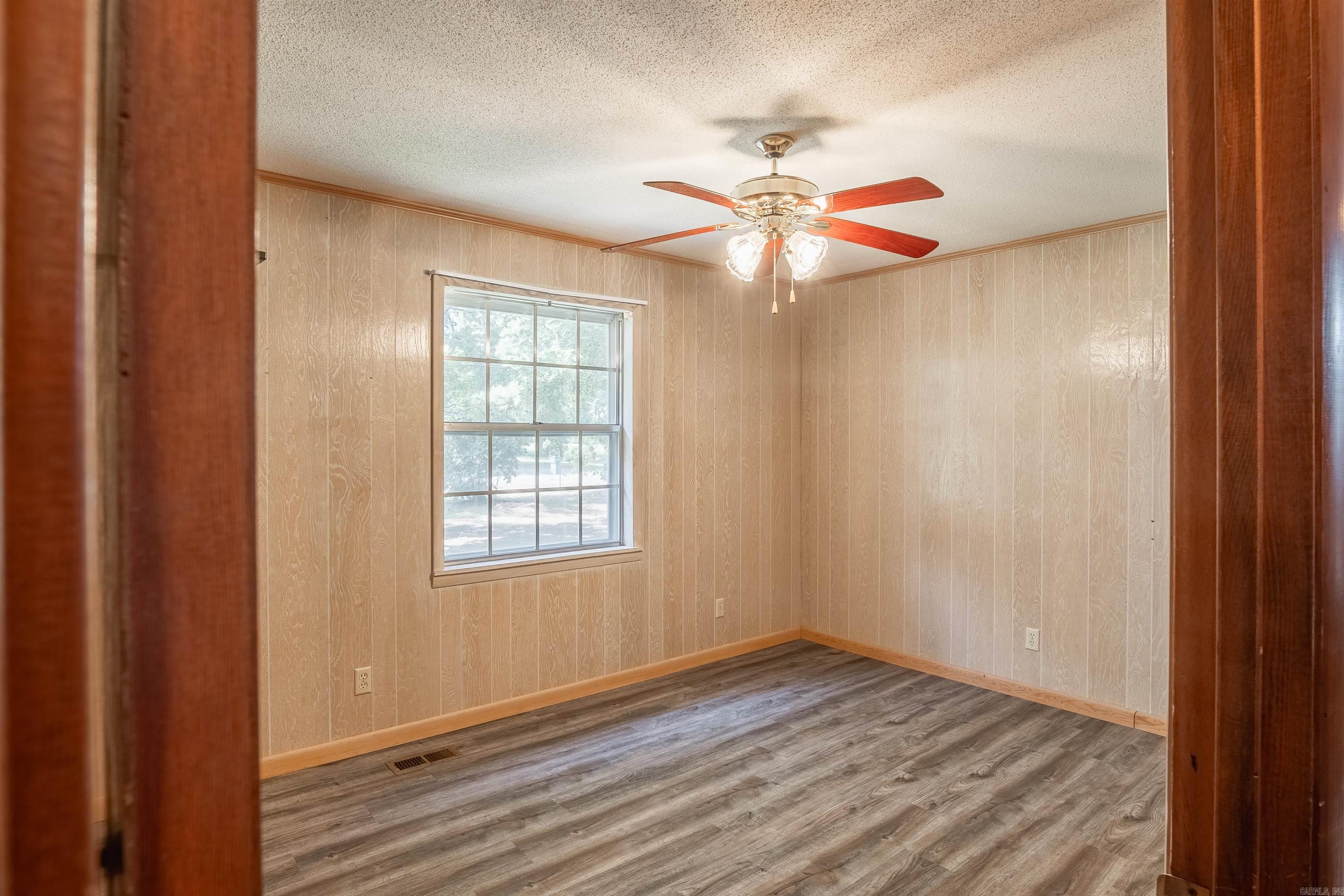 5906 W Republican Road