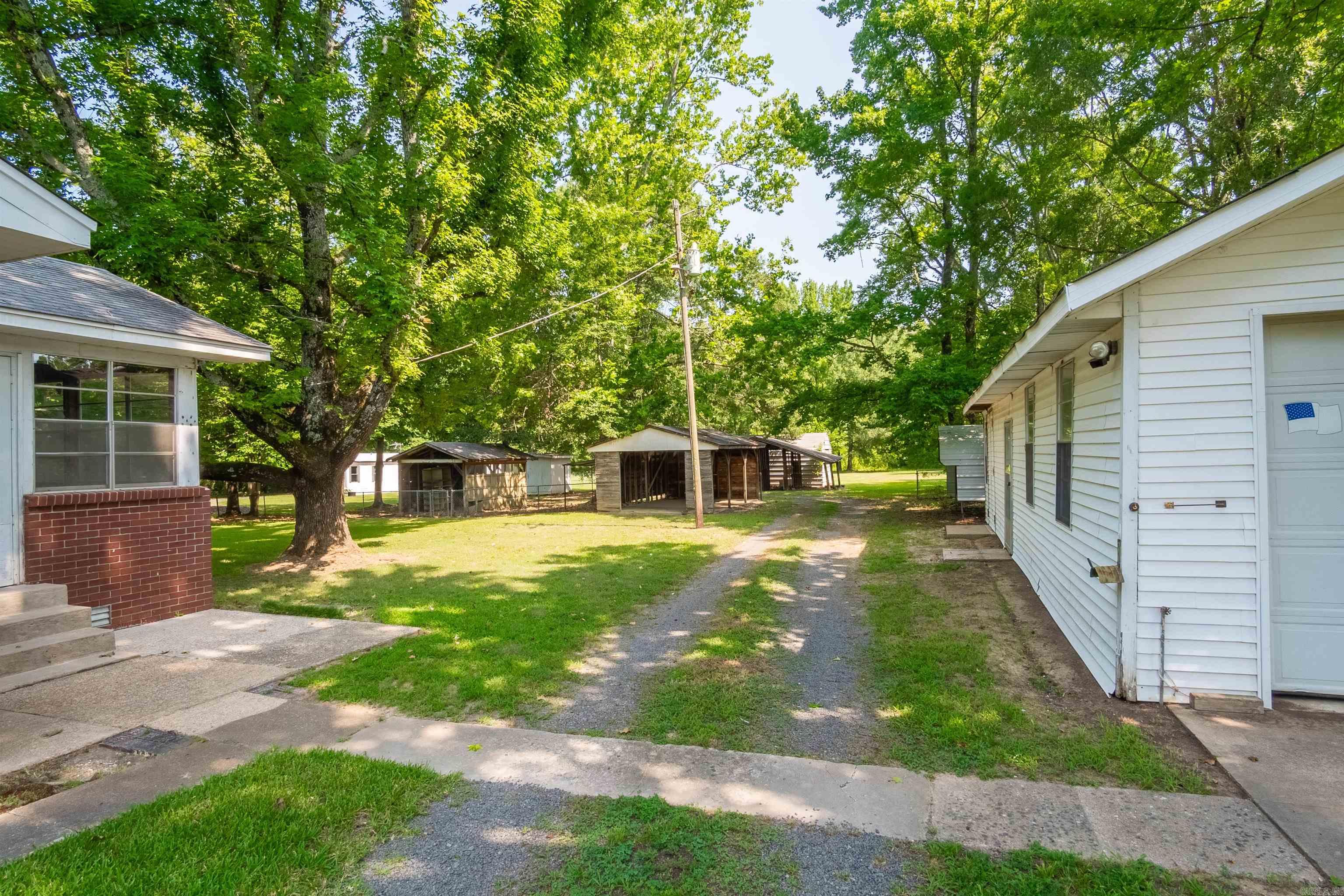 5906 W Republican Road