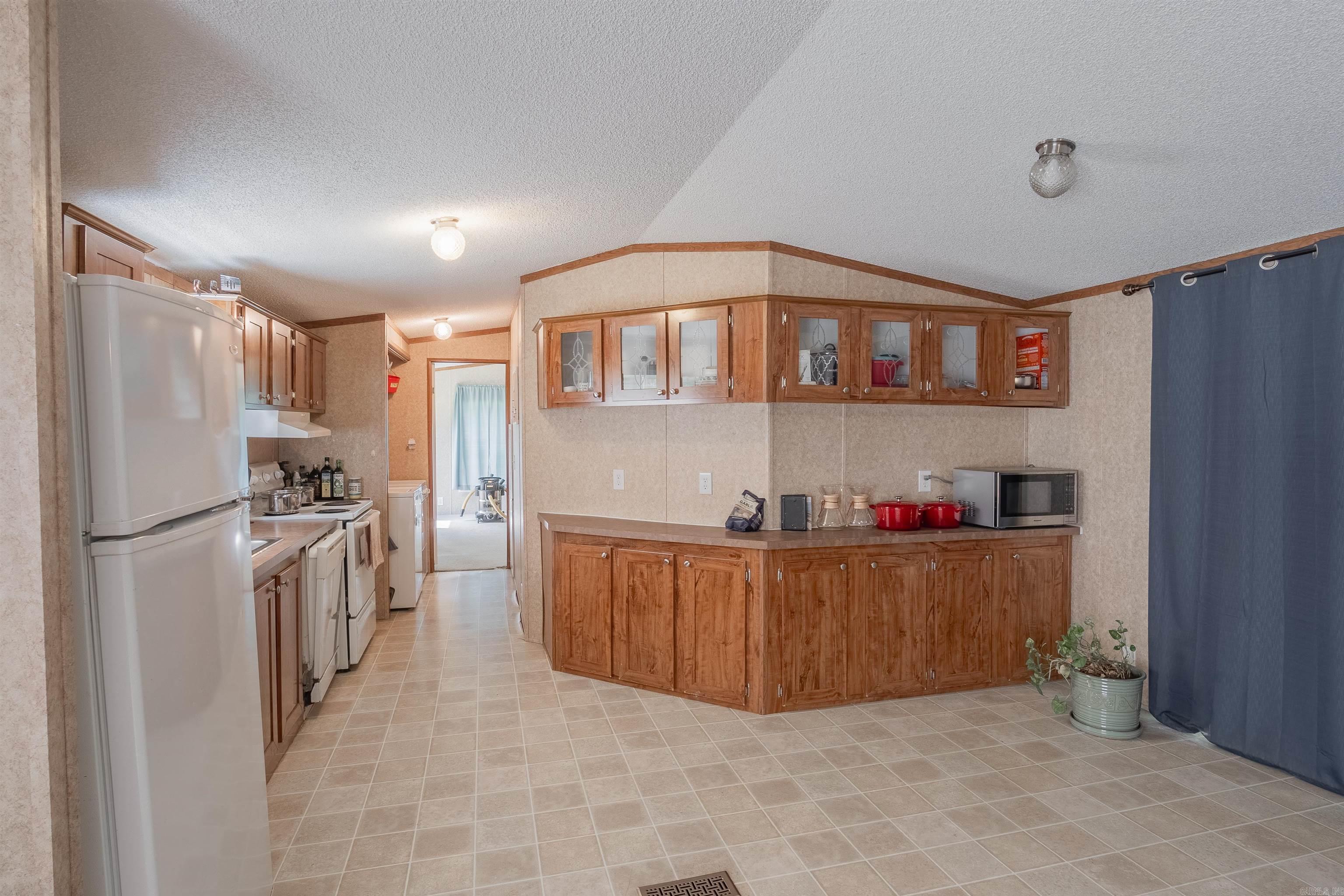 5906 W Republican Road