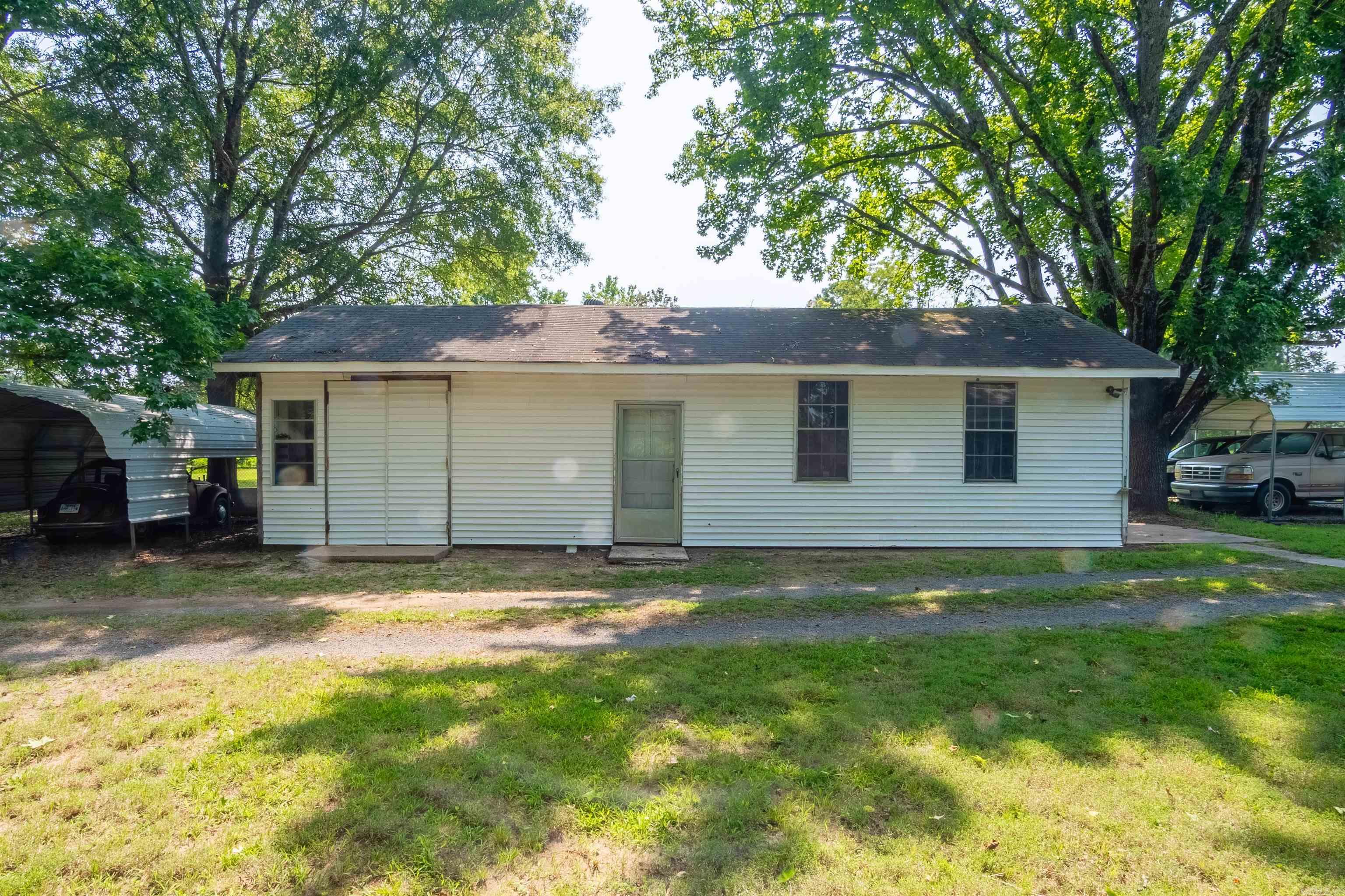 5906 W Republican Road