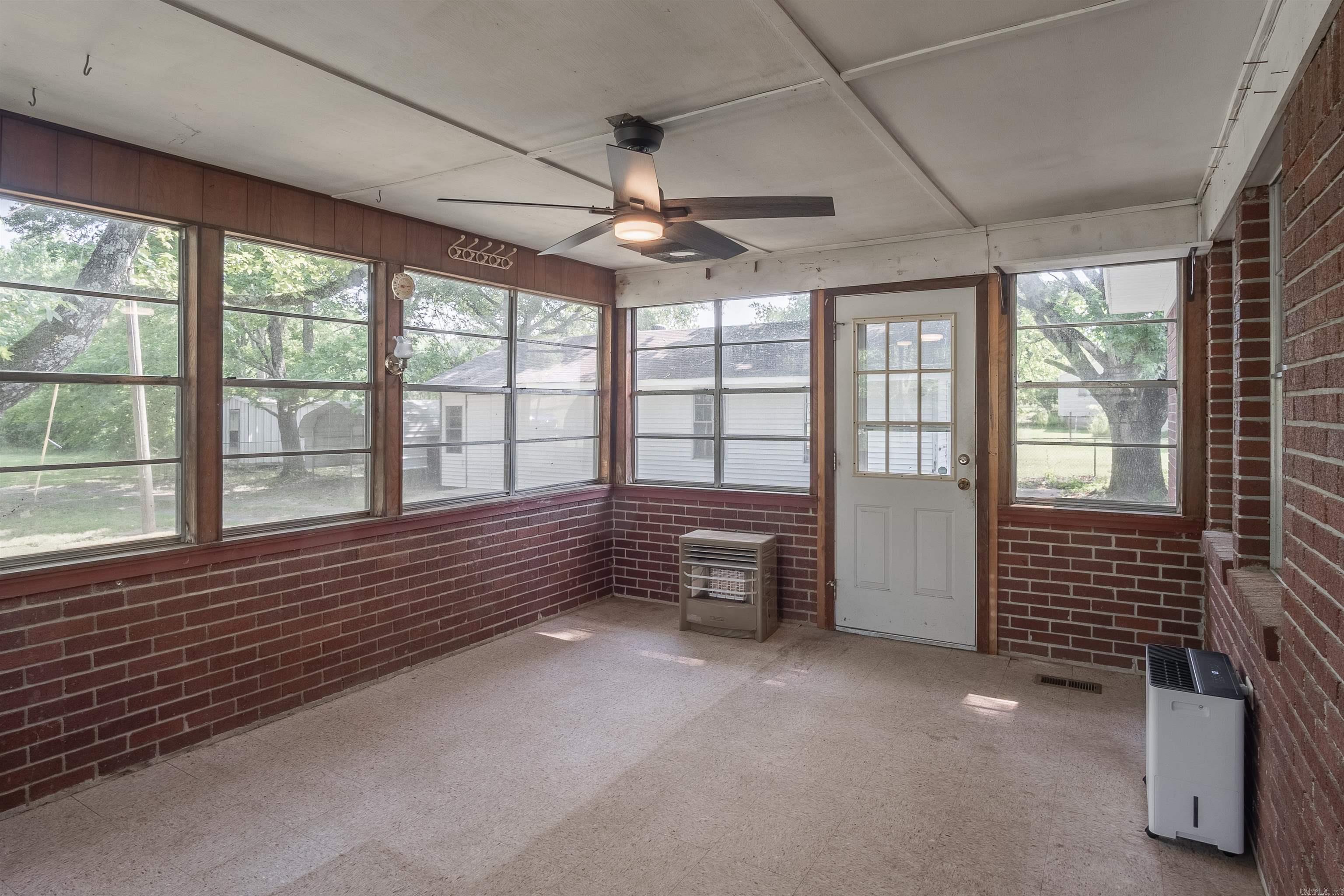 5906 W Republican Road