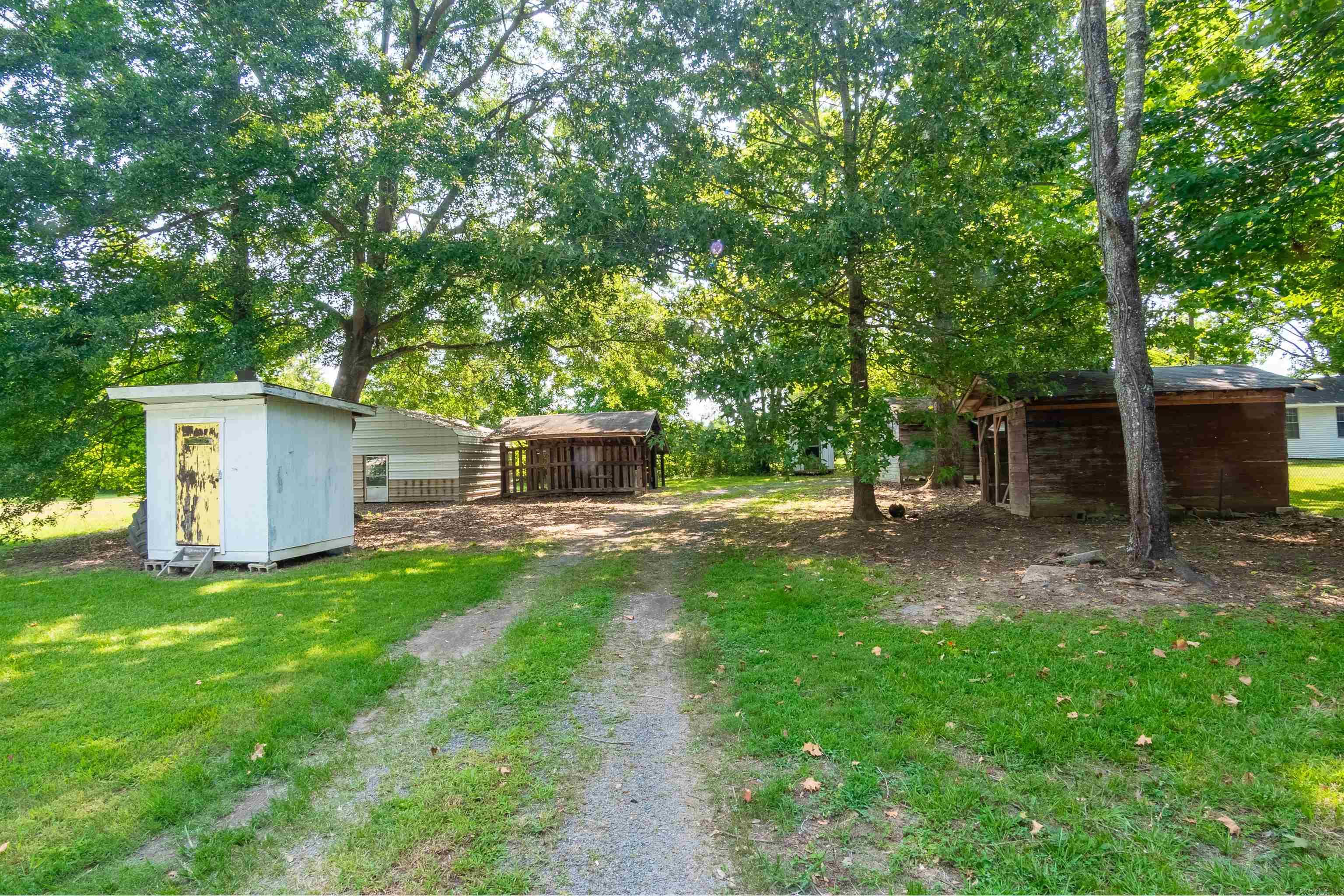 5906 W Republican Road