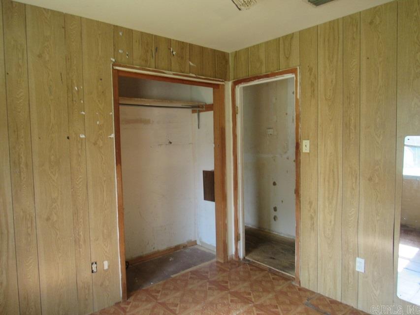 412 Lowery Lane