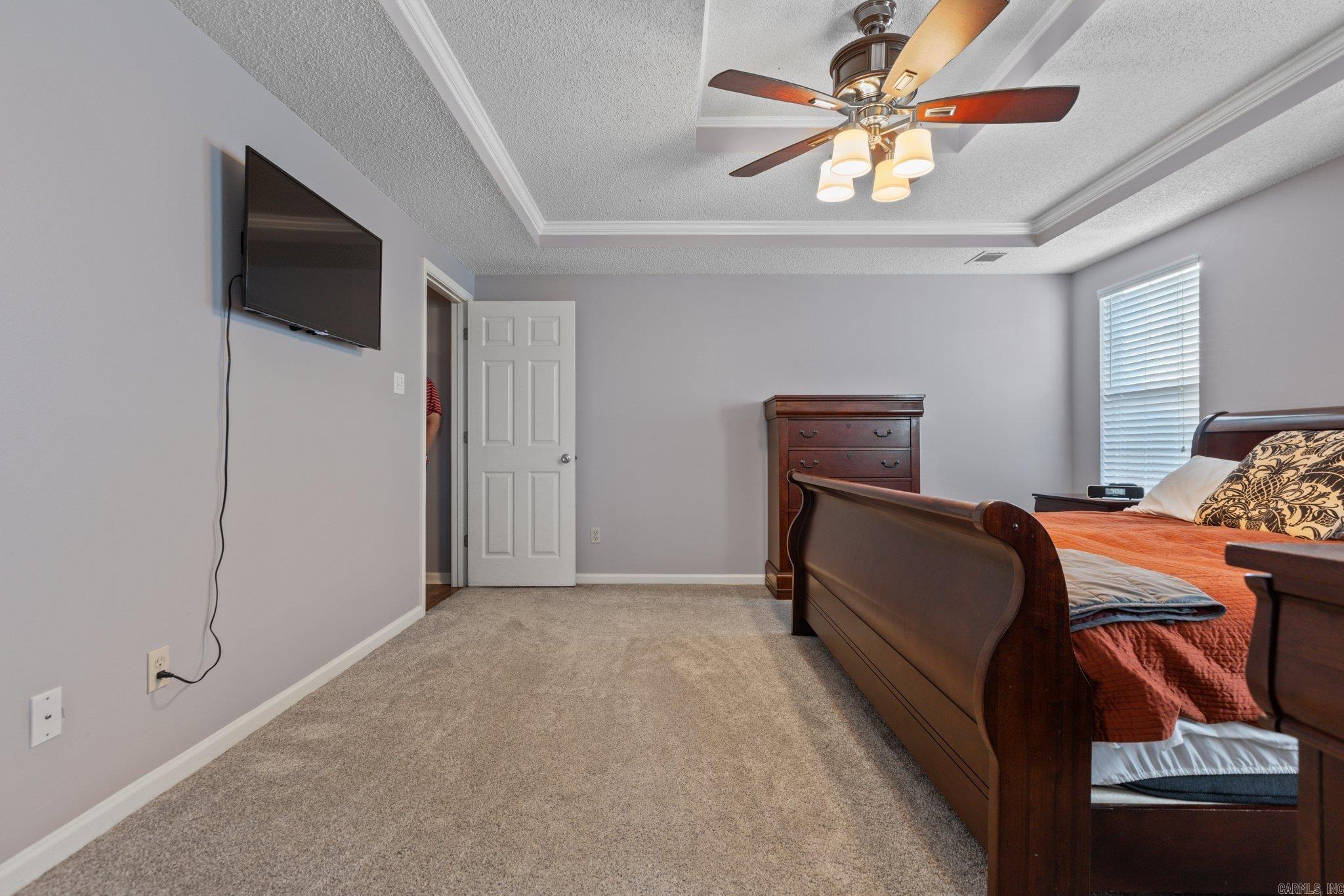 2801 Mount Vernon Drive