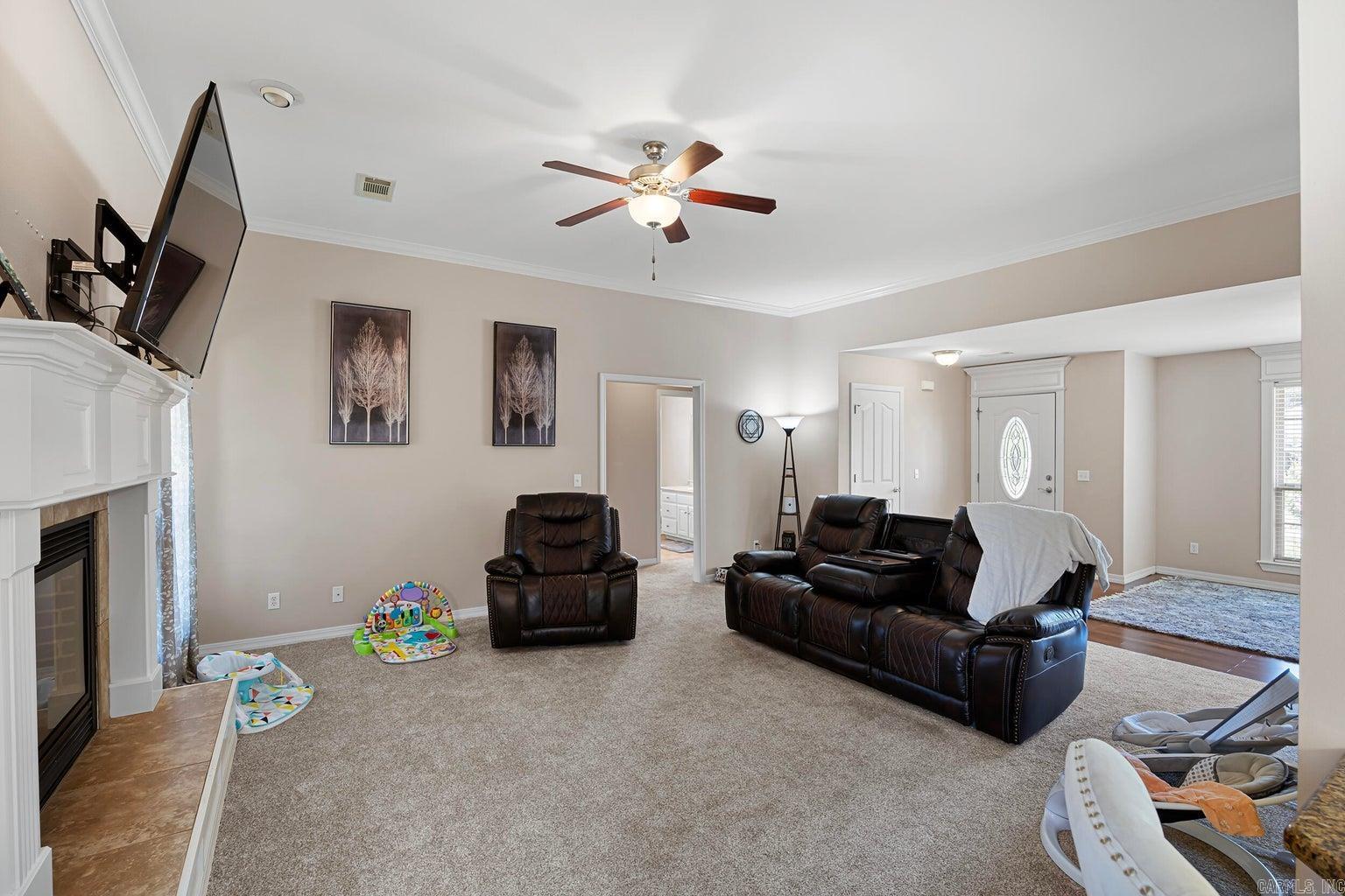 110 Thornwood Lane