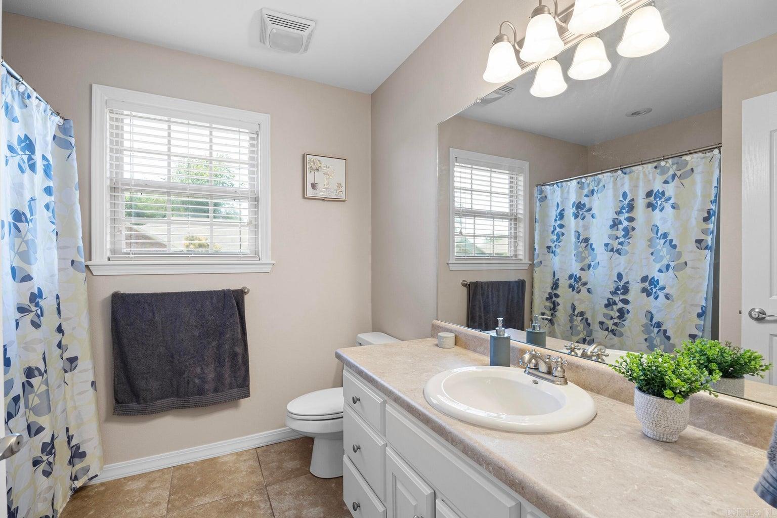 110 Thornwood Lane