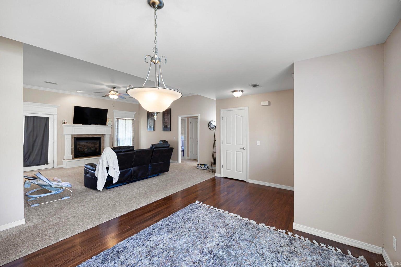 110 Thornwood Lane