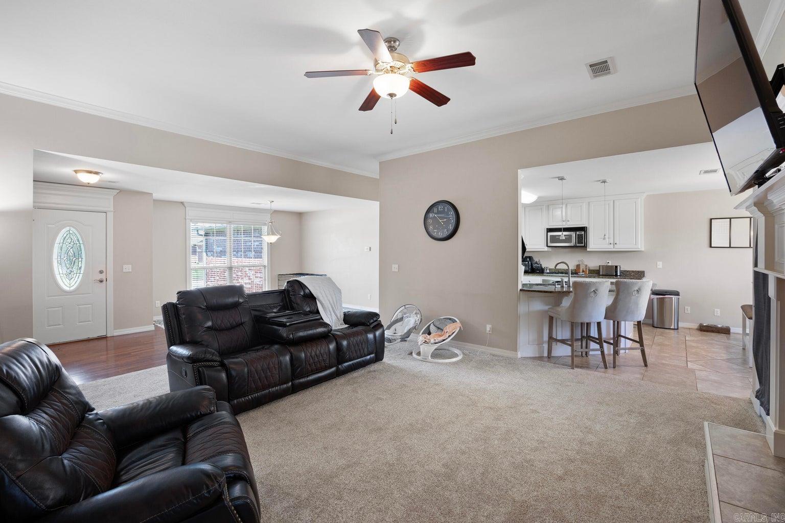 110 Thornwood Lane