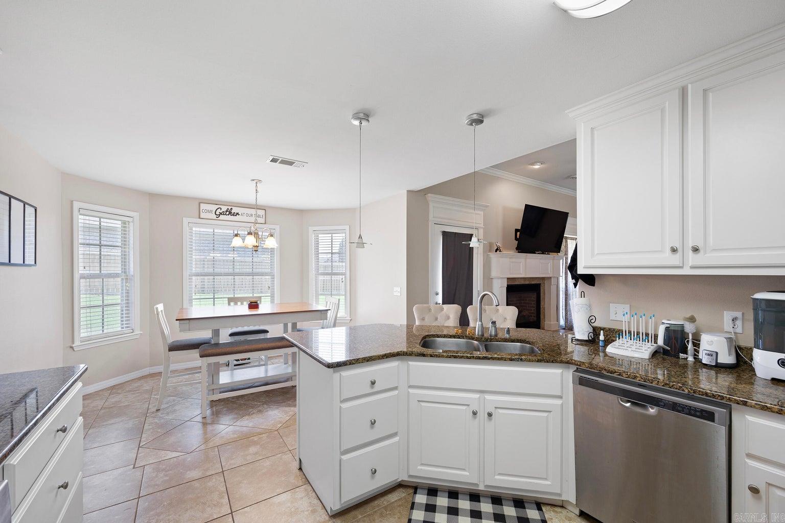 110 Thornwood Lane