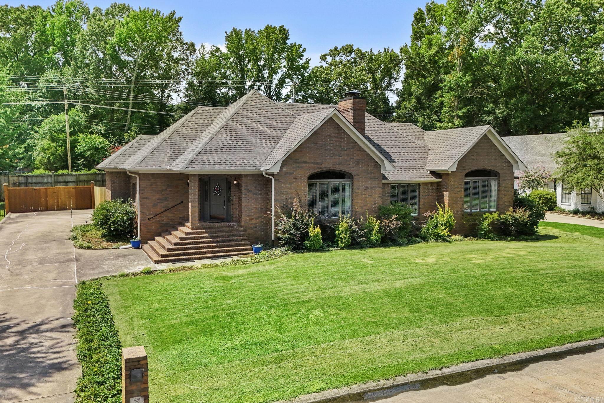 58 Shady Valley Drive