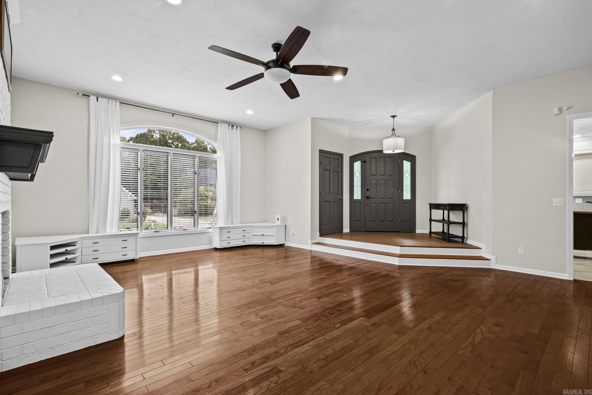 58 Shady Valley Drive