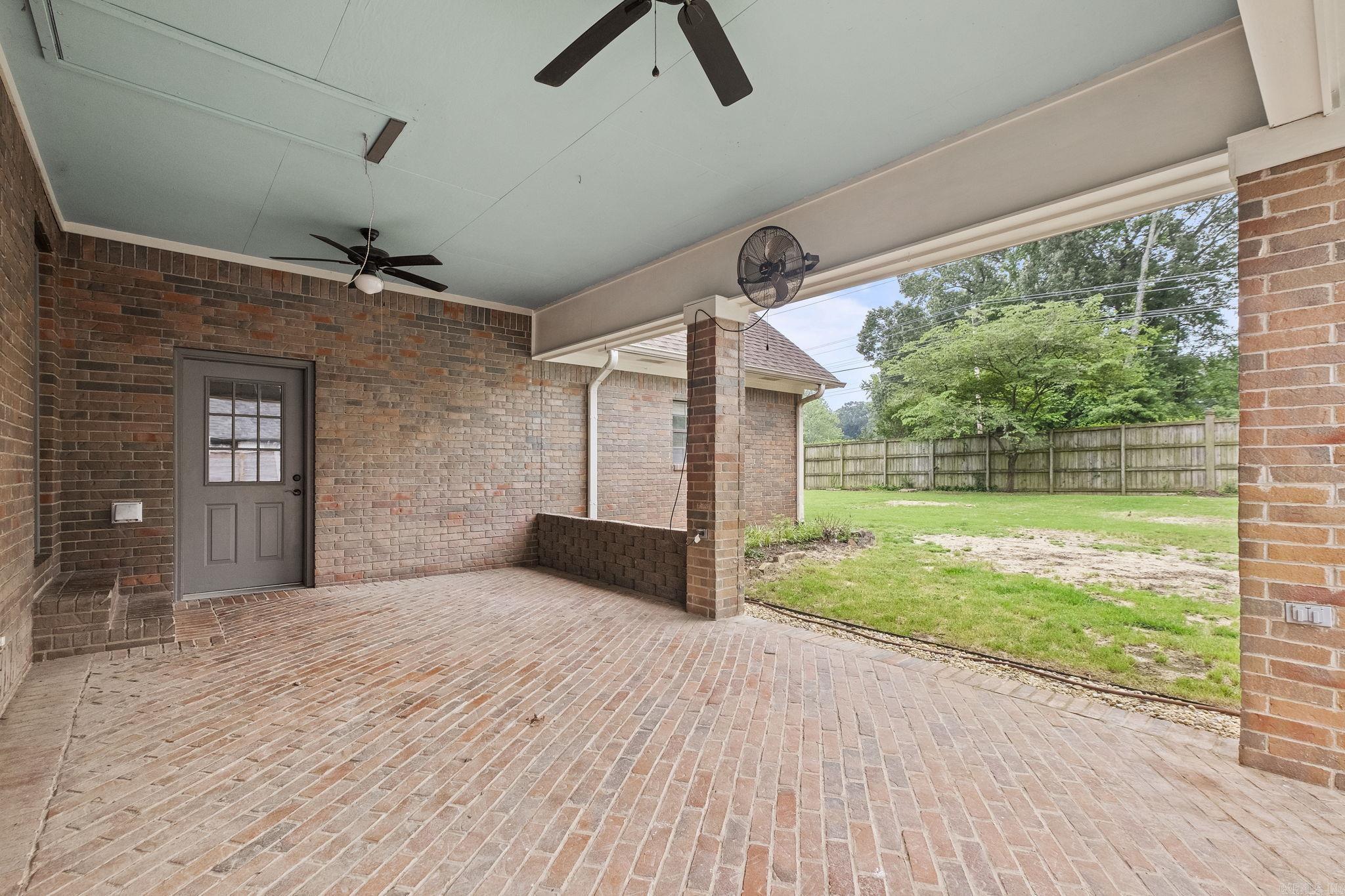 58 Shady Valley Drive