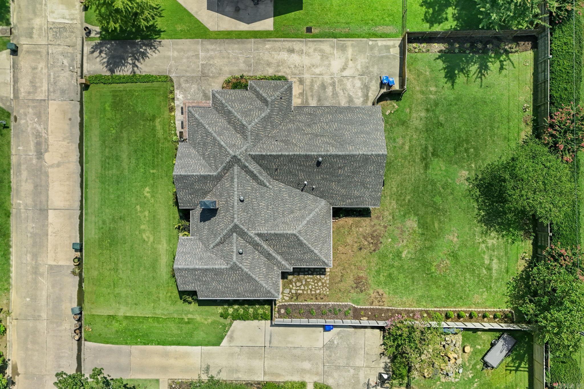 58 Shady Valley Drive