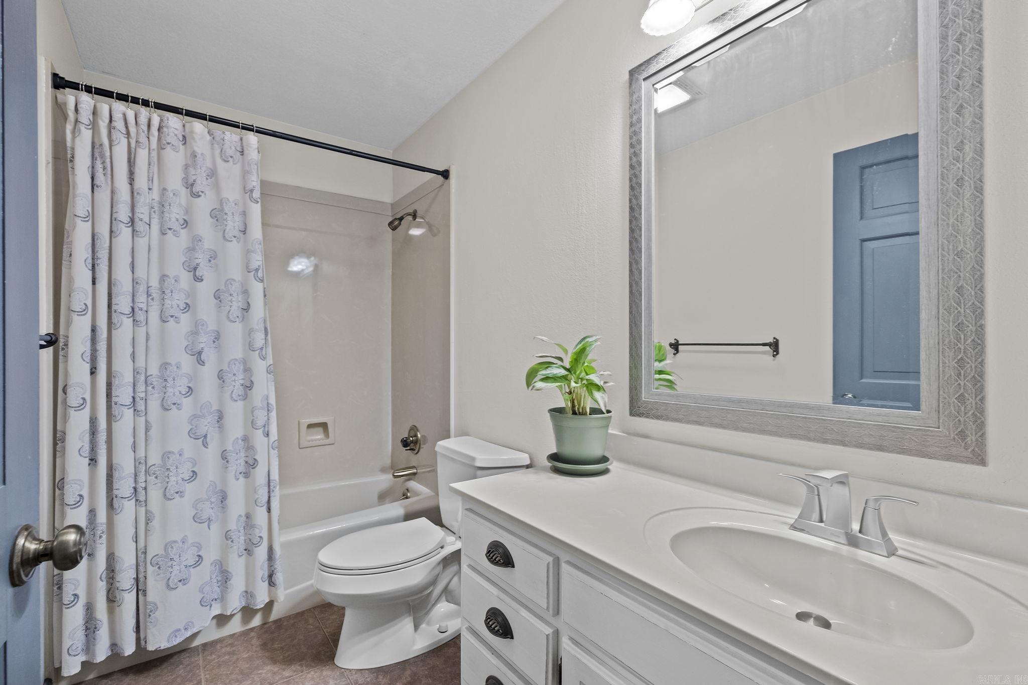 58 Shady Valley Drive