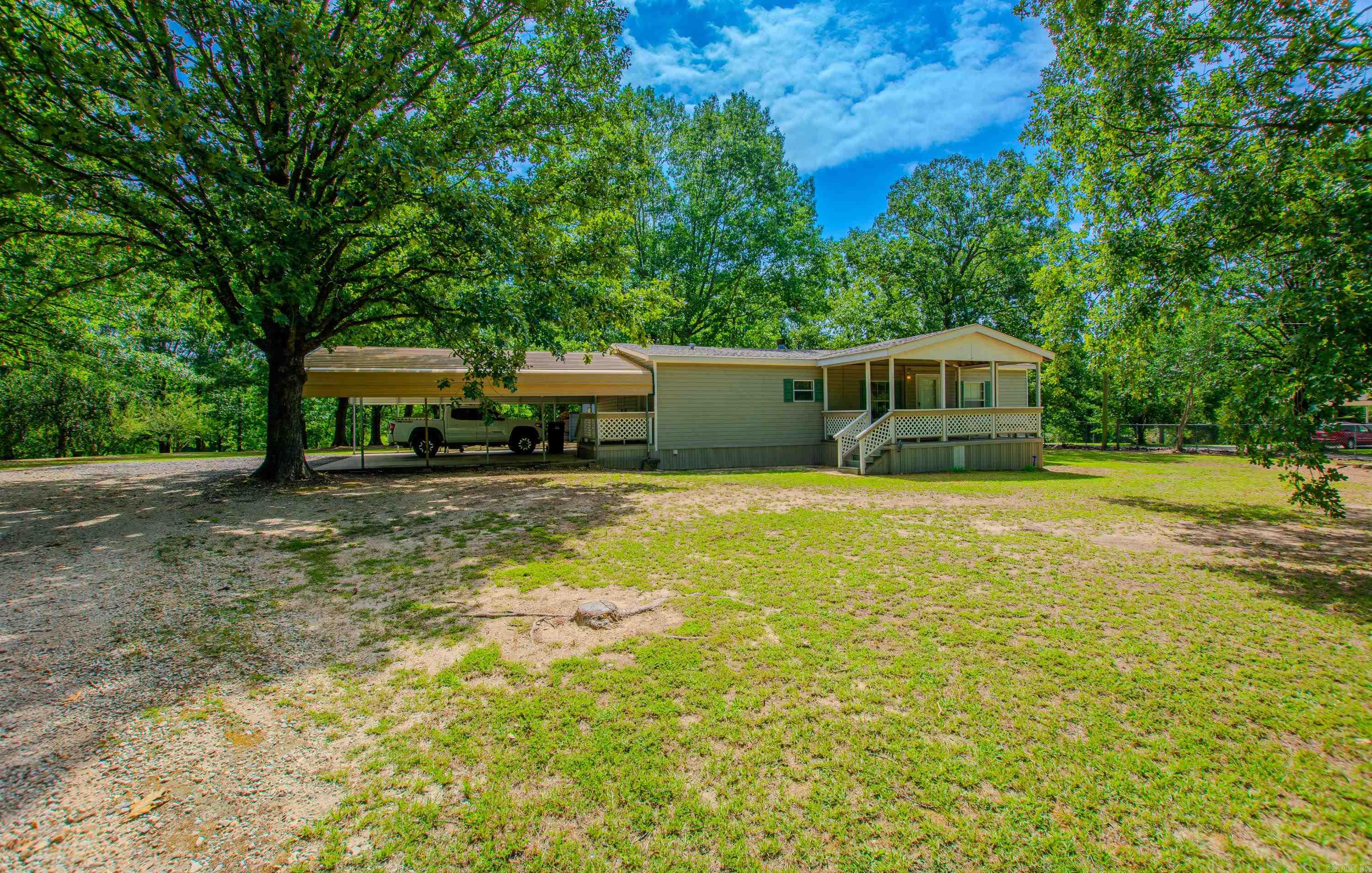 4624 N Detonti Road