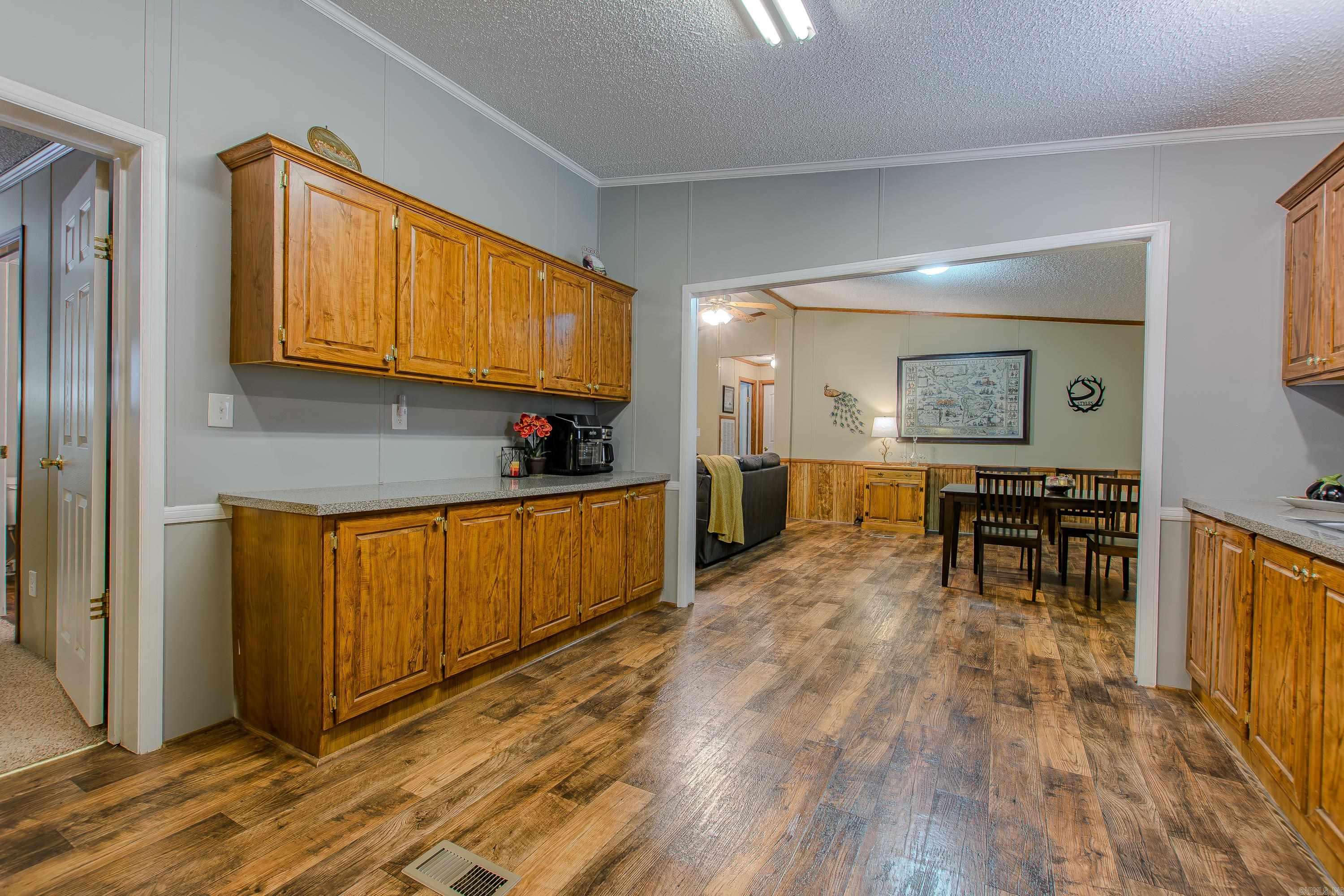 4624 N Detonti Road