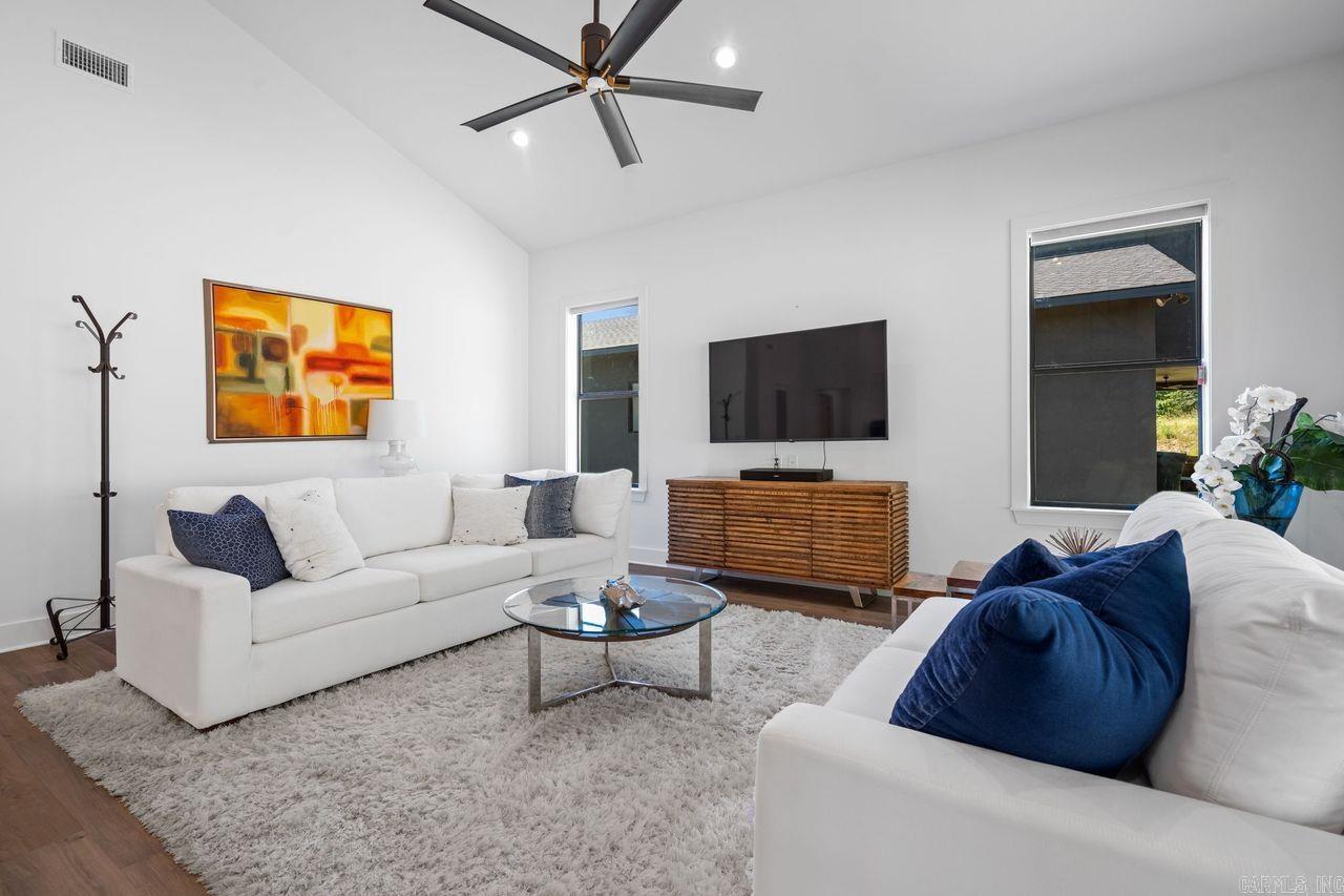 1219 Cedarglade Road