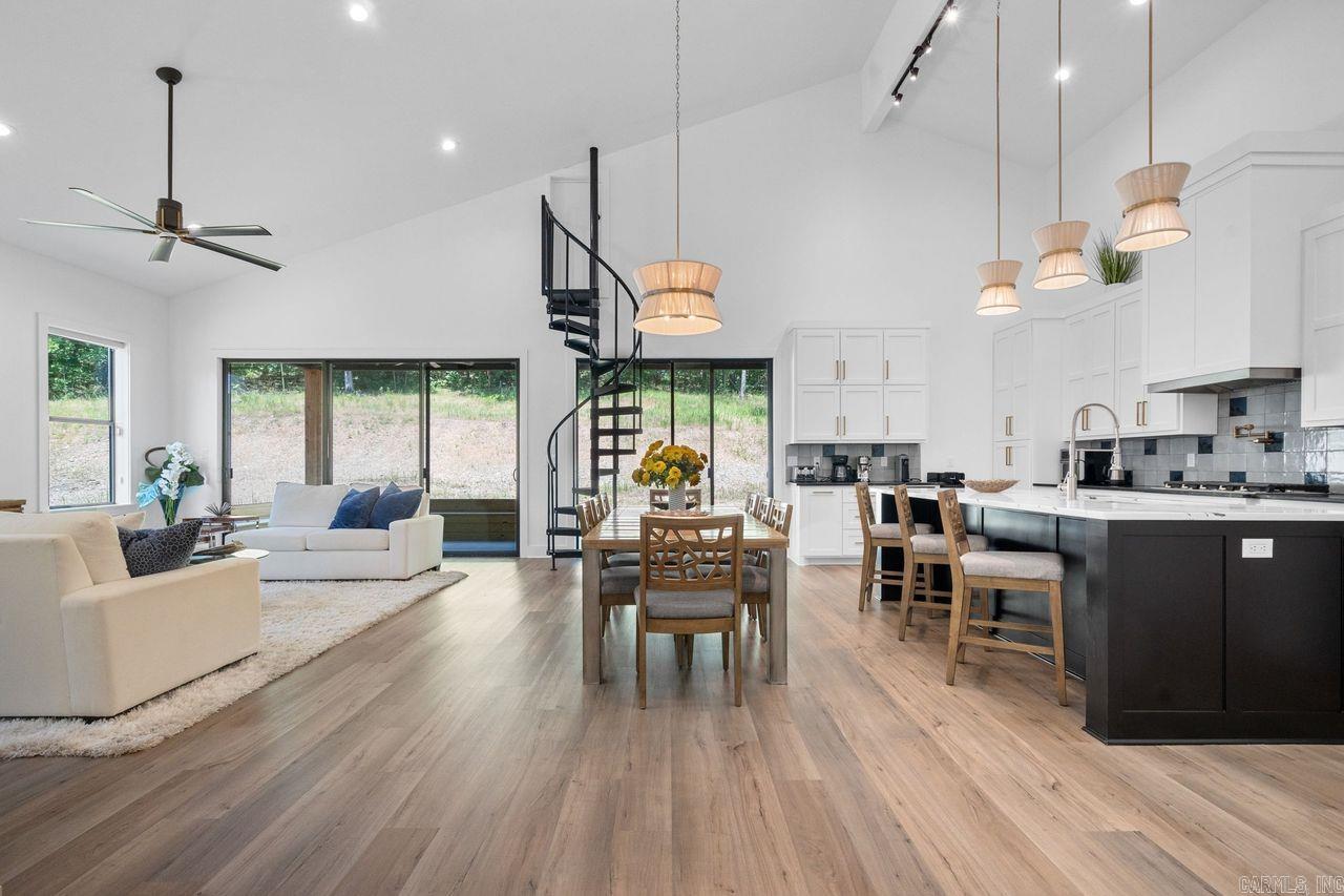 1219 Cedarglade Road