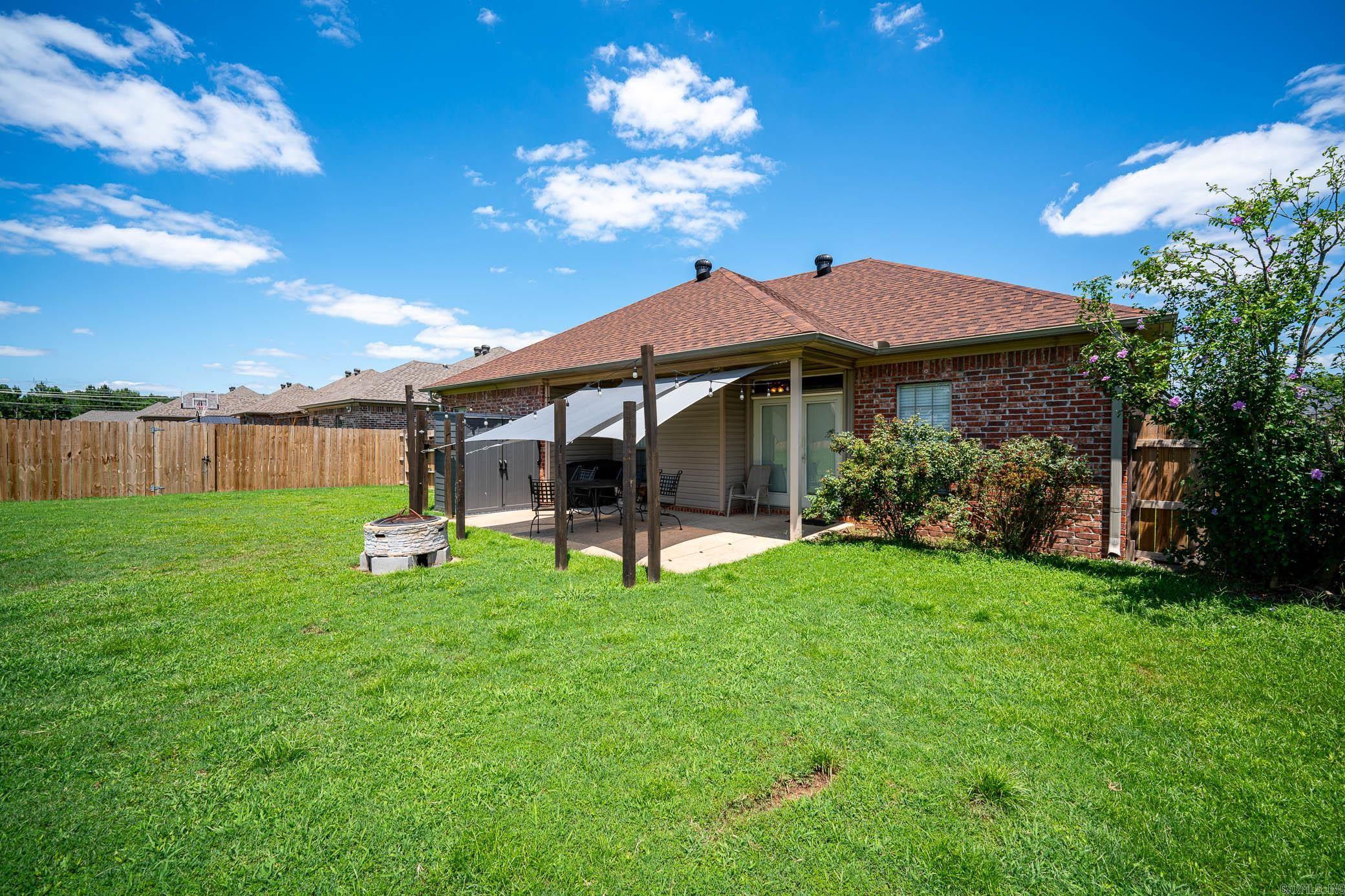 1405 Champions Drive