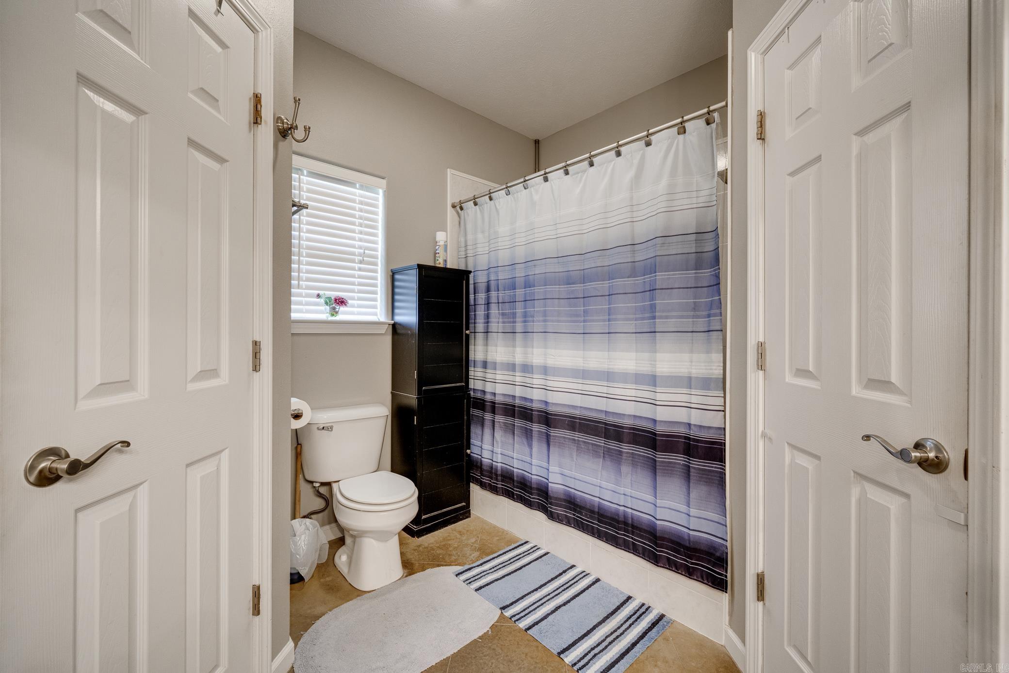 1405 Champions Drive