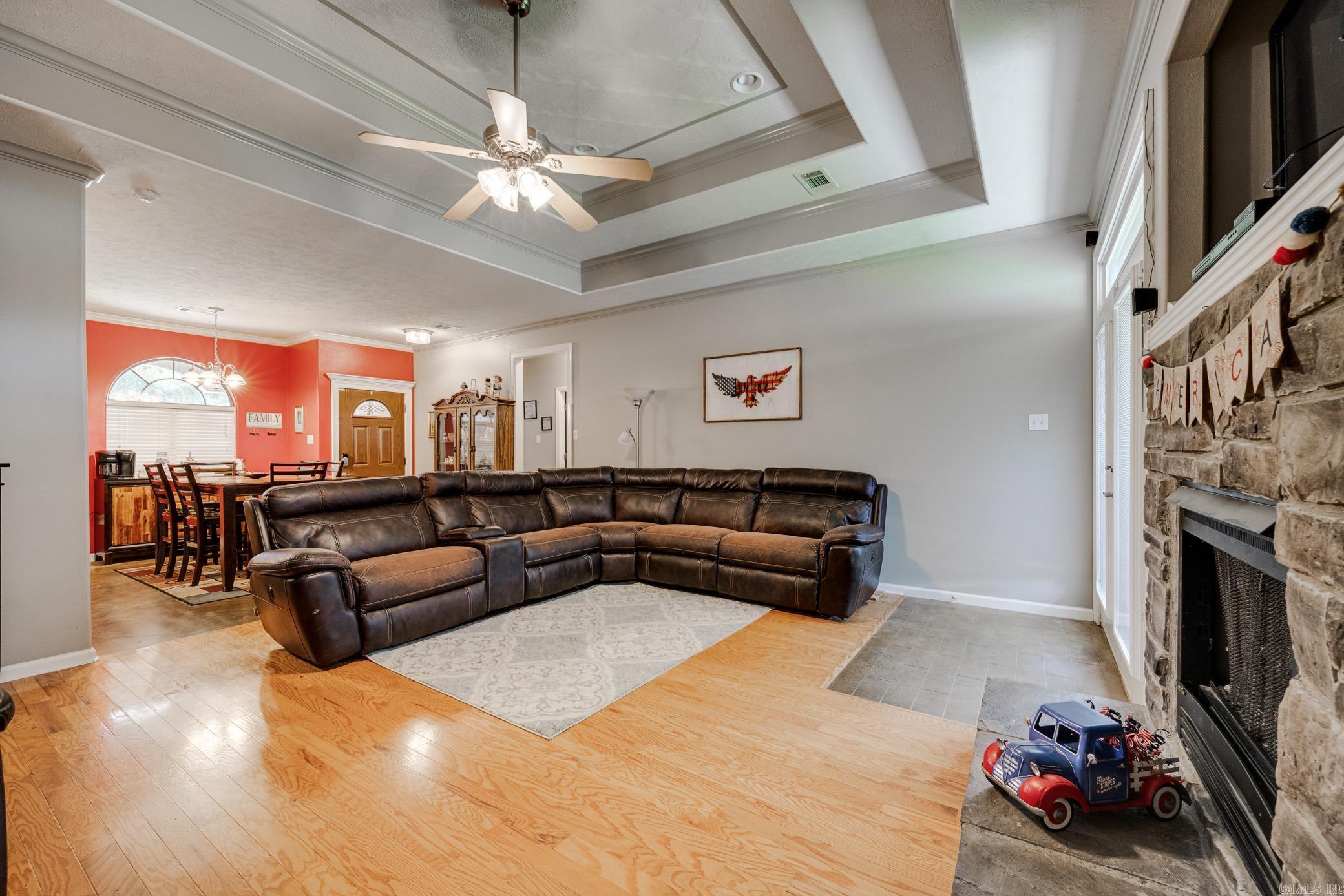 1405 Champions Drive