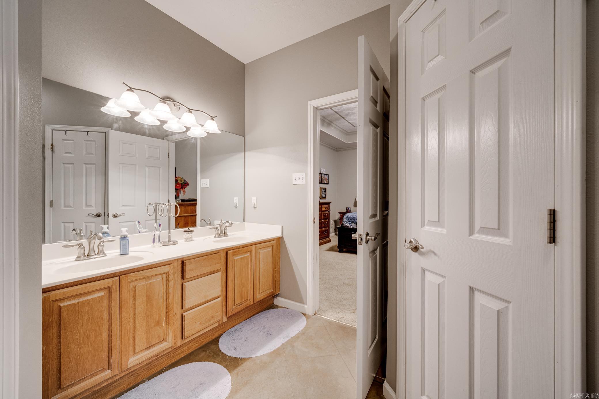 1405 Champions Drive